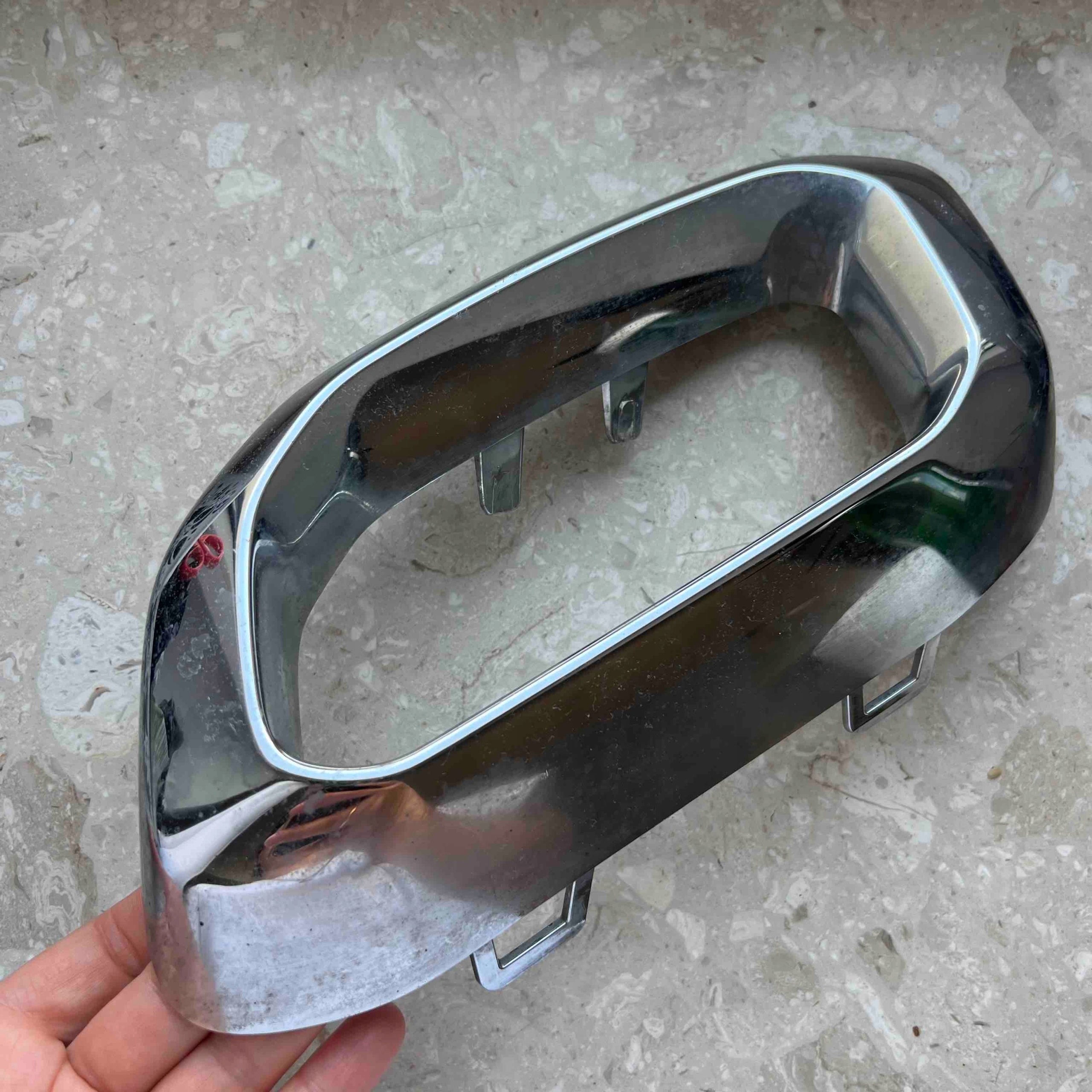 MERCEDES GLE W167 frame CHROM left rear A1678856900