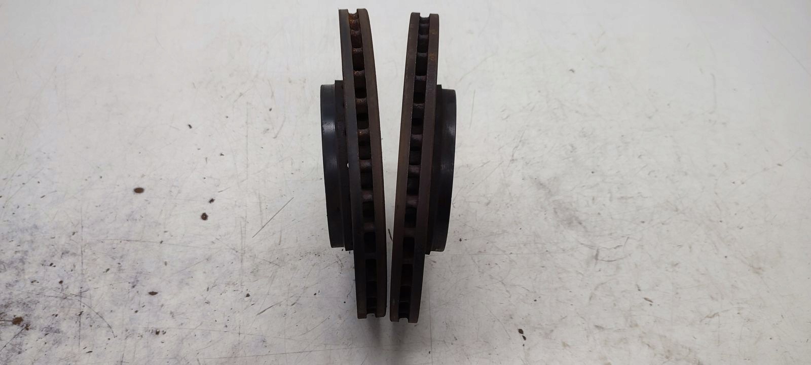 discs brake front Renault Megane IV 1,2 TCE