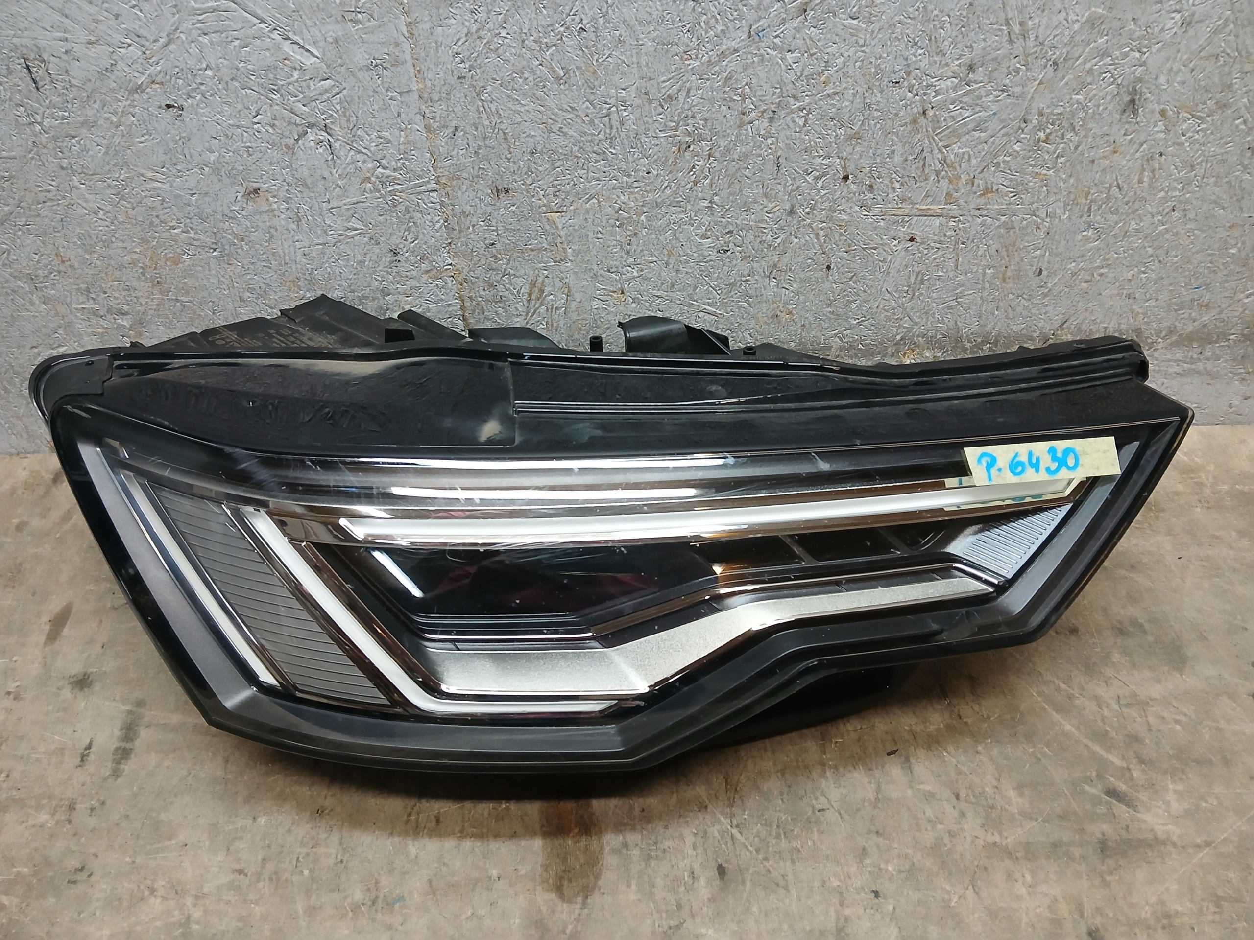 Licht vorne rechts AUDI A6 C8 4K FULL LED 4K094104E
