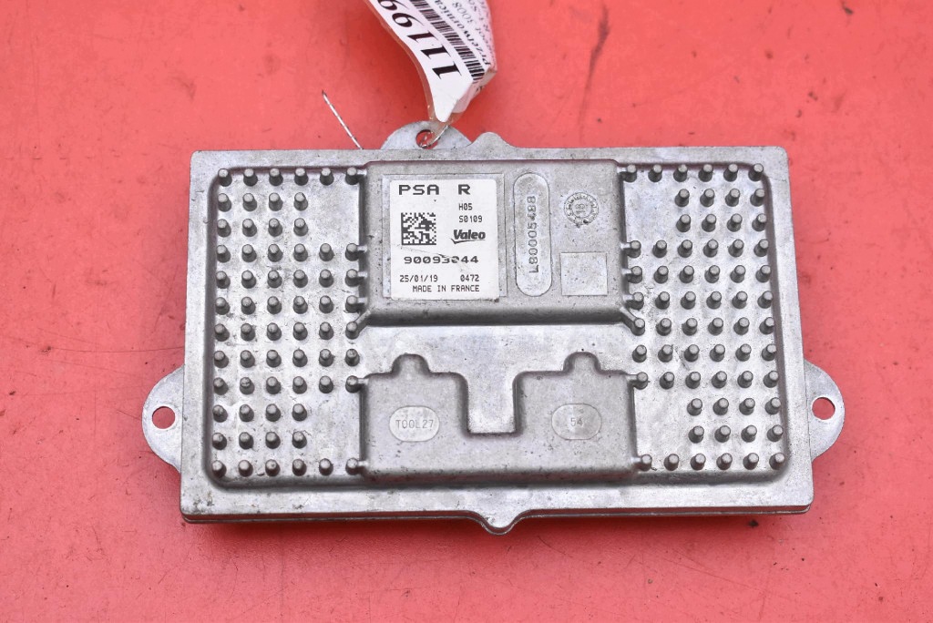 control unit module LED right 90093044 PEUGEOT 3008 2 II 16-20