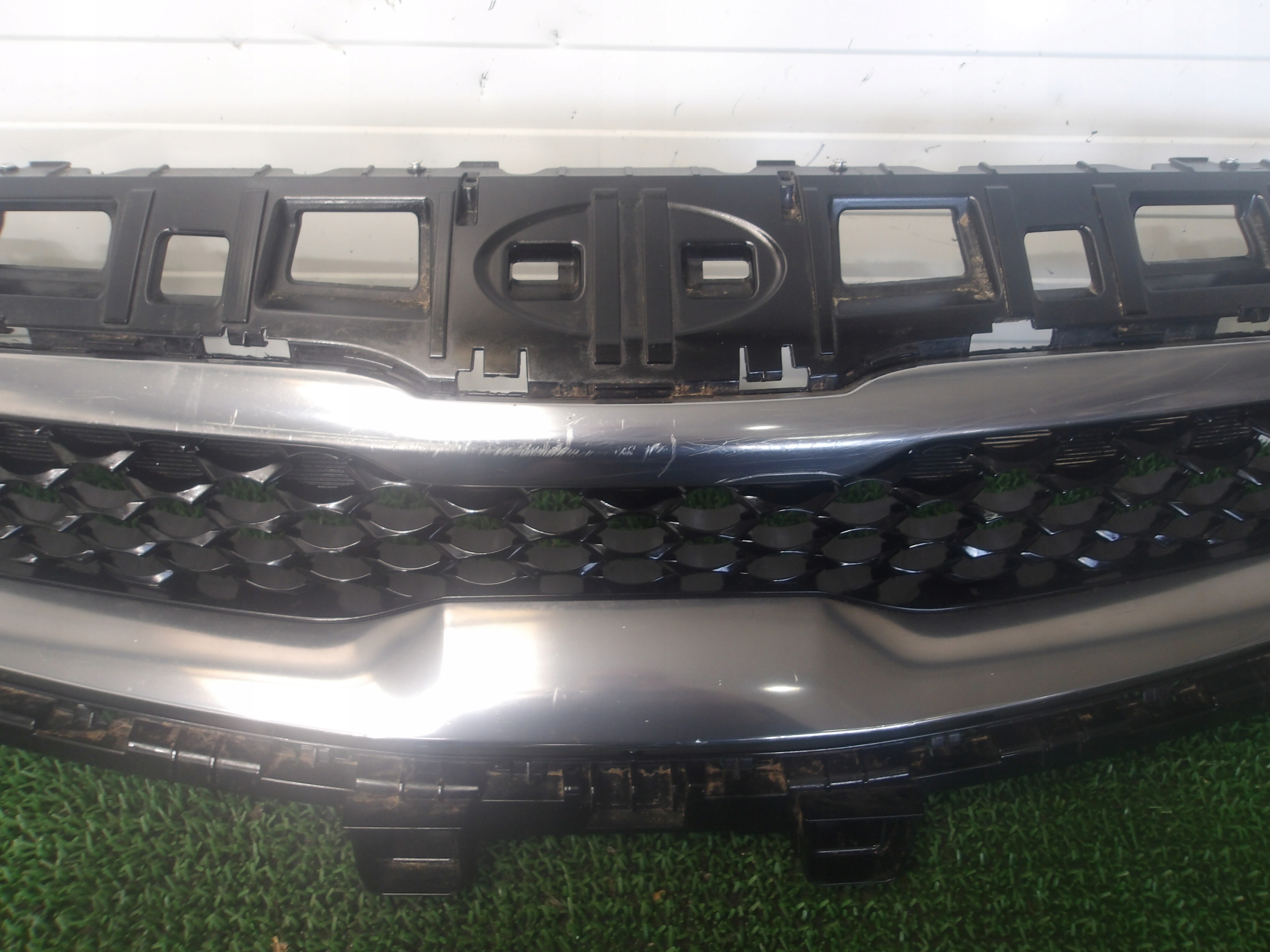 KIA XCEED 19-23 grill grille front front 86350-J7CA0 OE