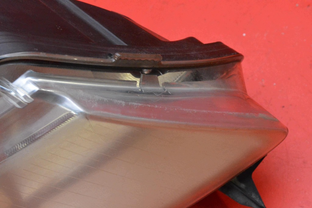 REFLEKTOR right light front lens EU 155820 SAAB 9-3 2 II 02-07