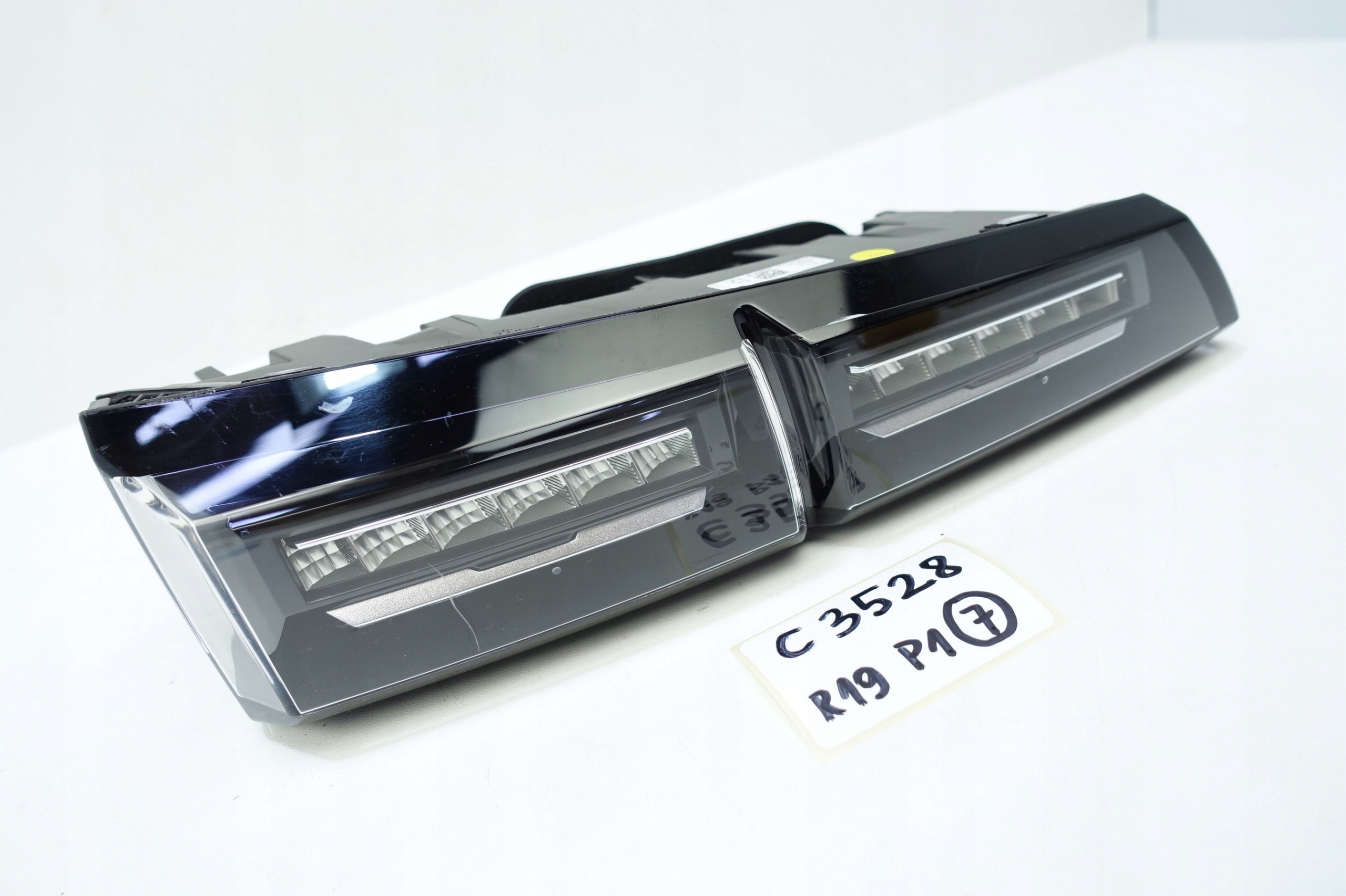 light left rear part left rear PEUGEOT 308 III 2022