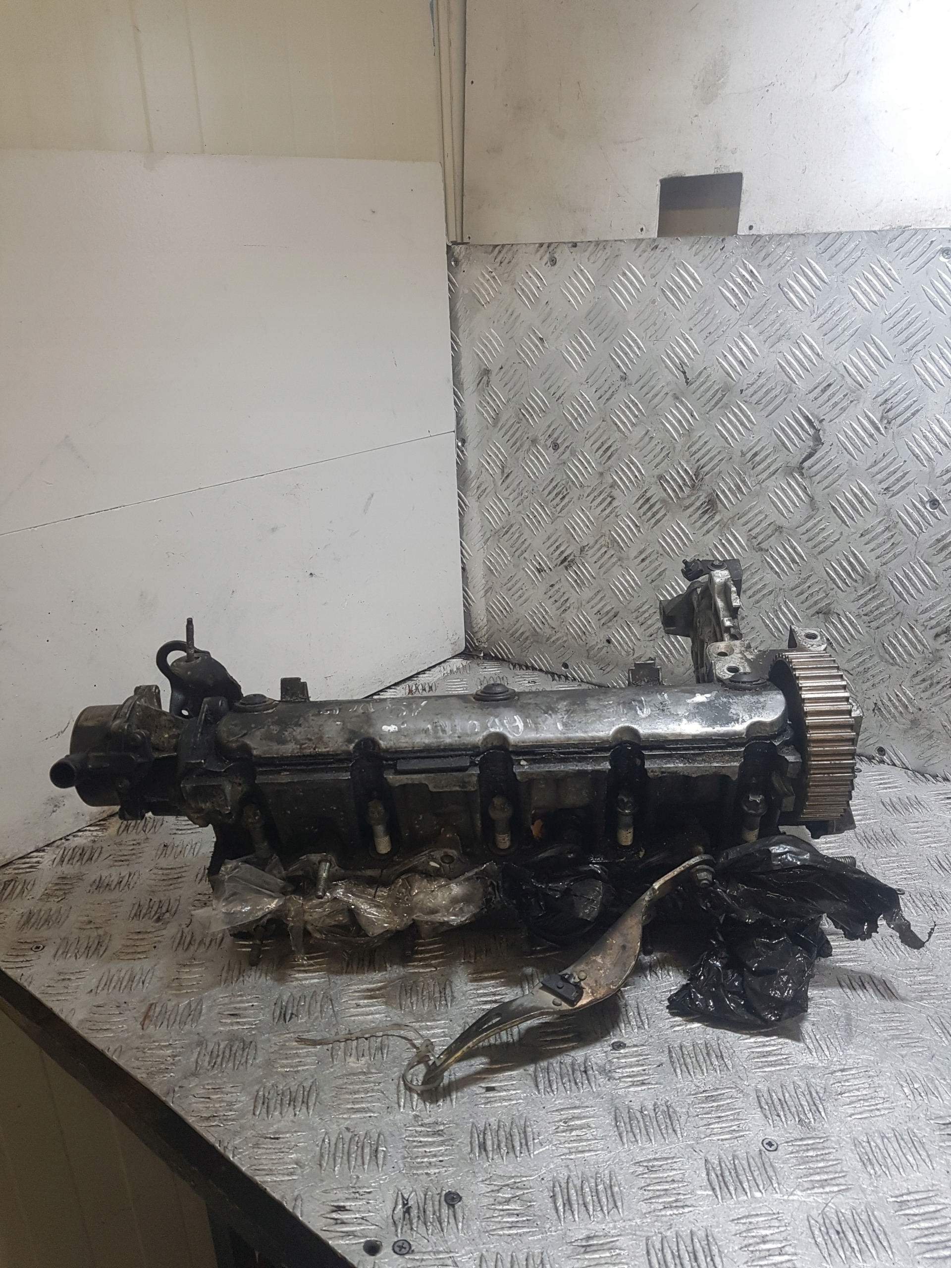 head. complete OPEL ZAFIRA B 1.9 CDTI