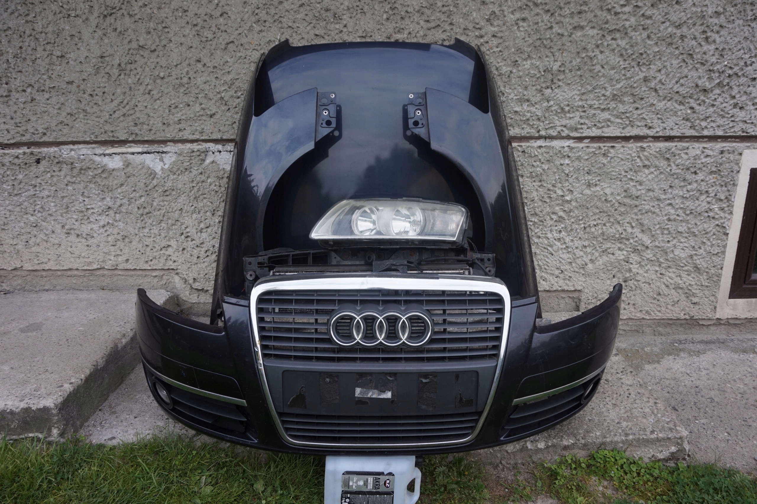 LAMPA PRAWA KOMPLETNY PRZÓD AUDI A6 C6