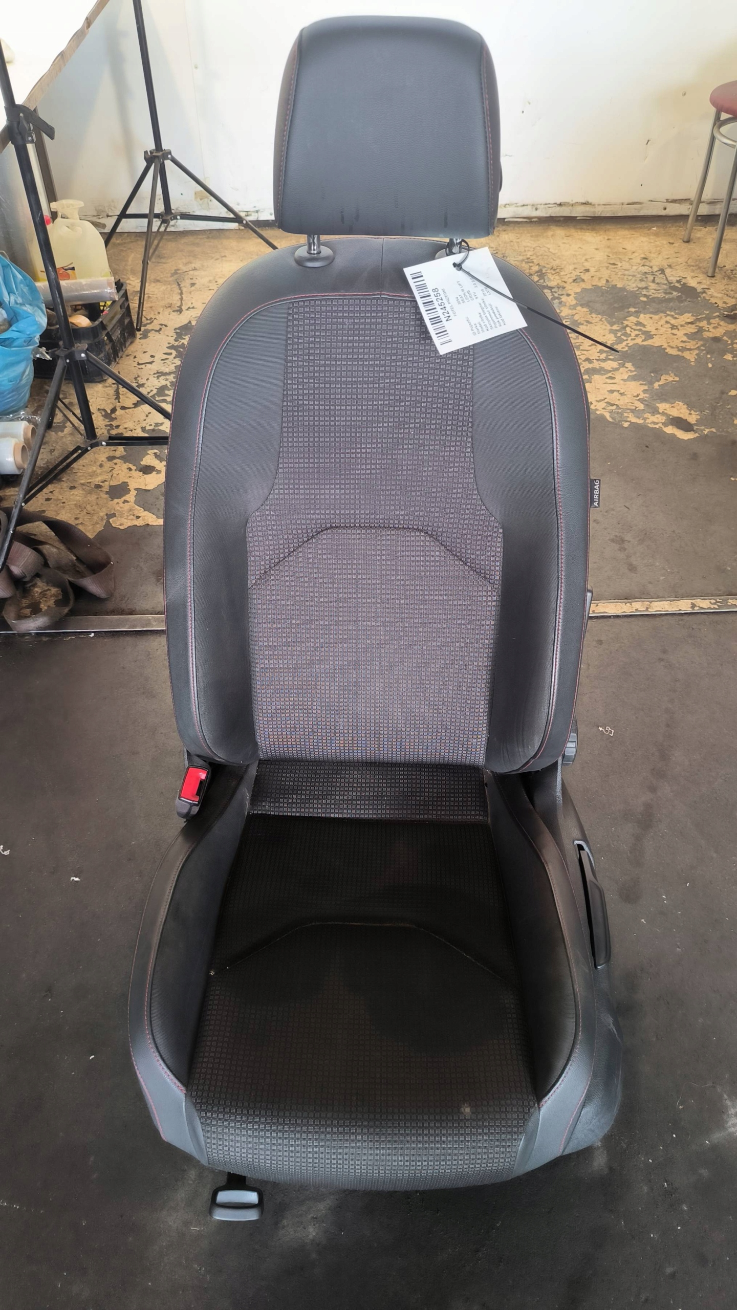 sitz vorne SEAT LEON III LIFT