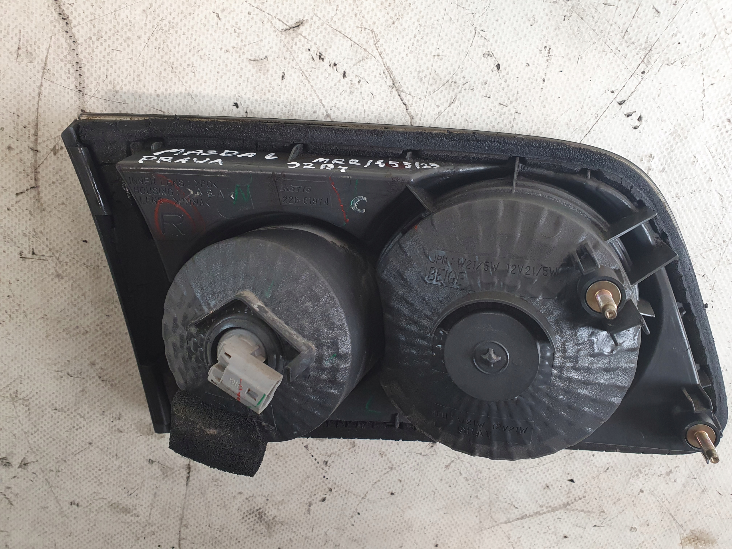 light rear part bonnet right MAZDA 6 sedan 2004r.
