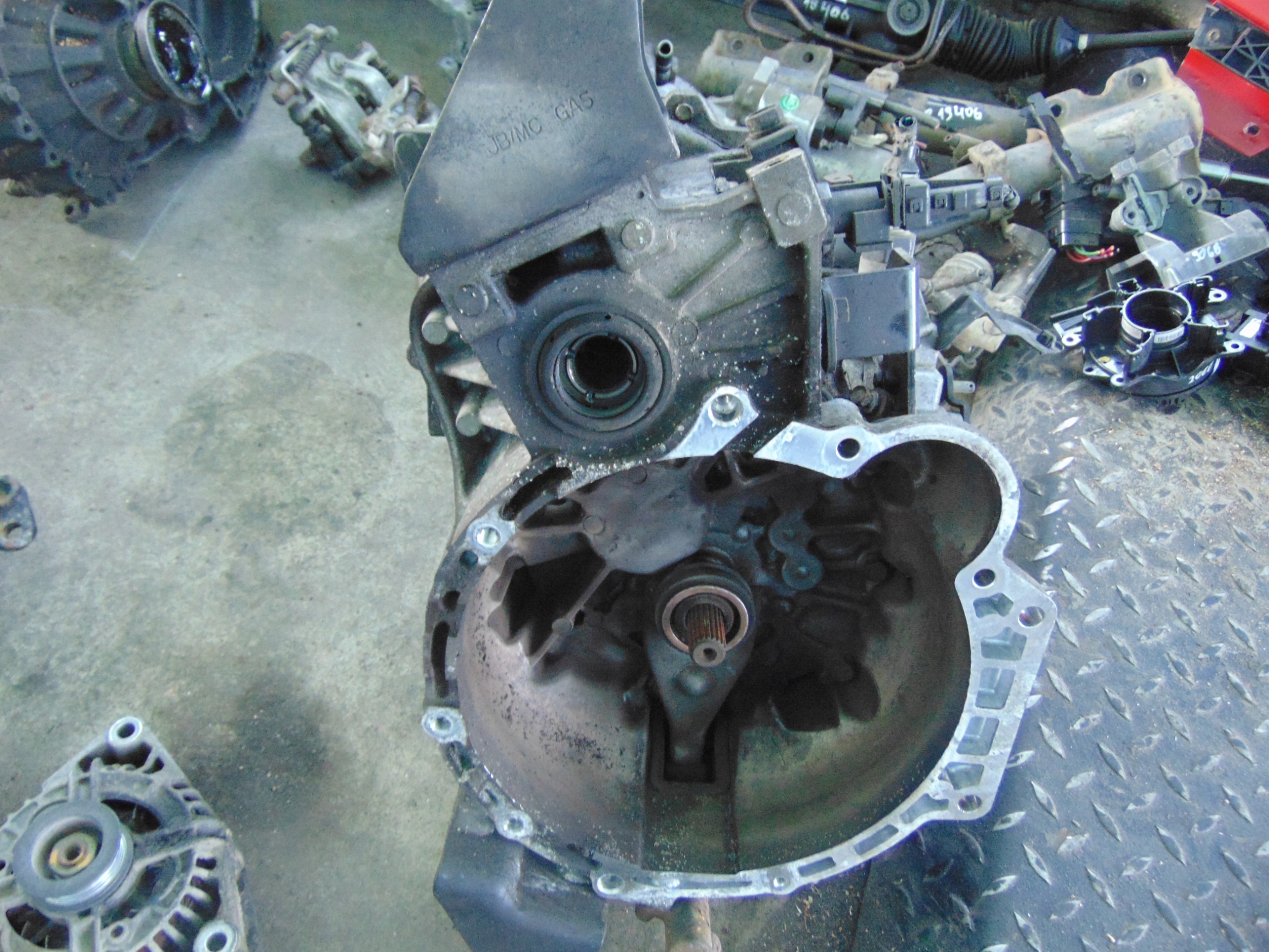 KIA RIO SKRZYNIA BIEGÓW ---