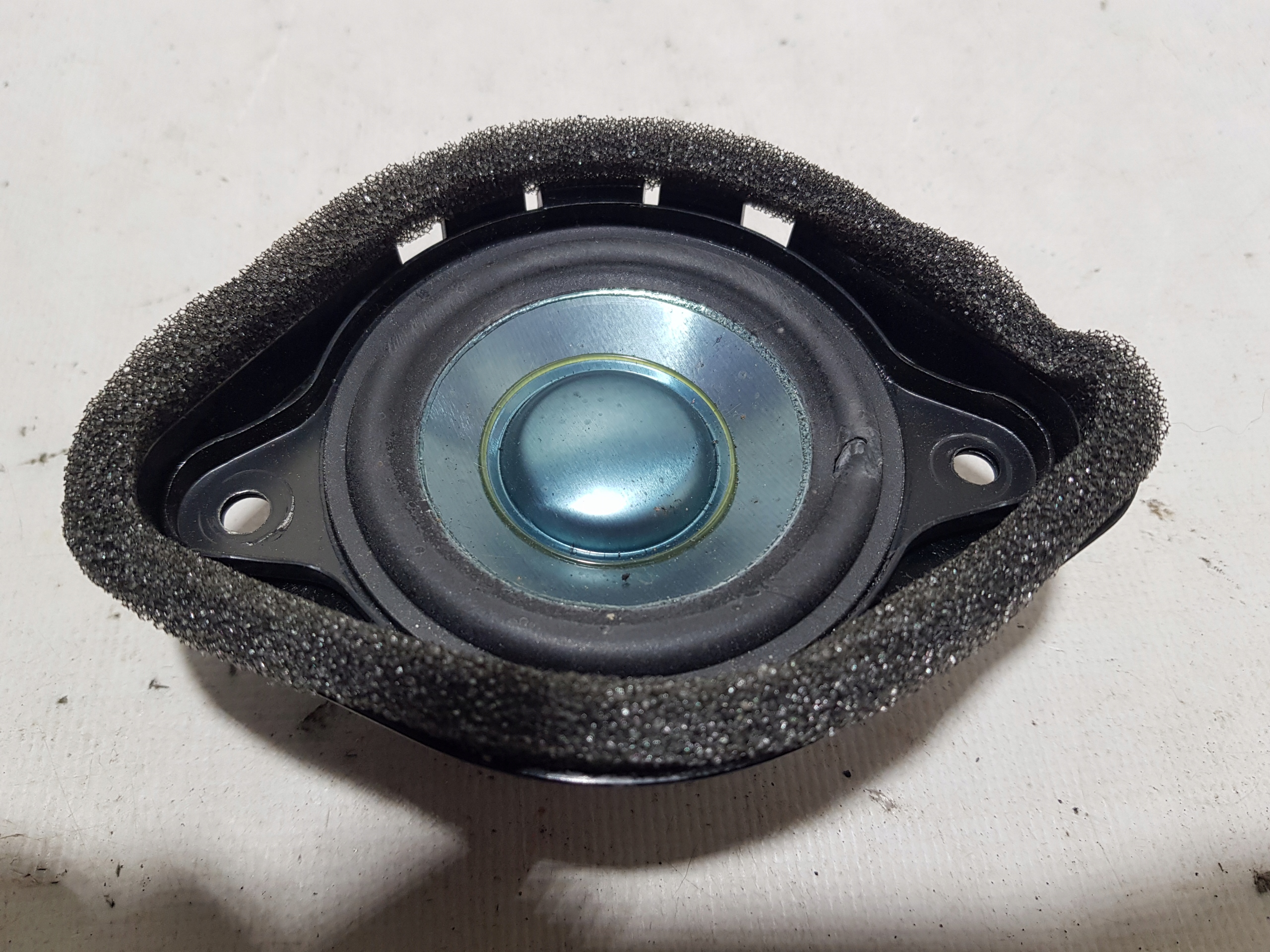 speaker MERCEDES ML W164 HARMAN KARDON LOGIC 7 1648201502