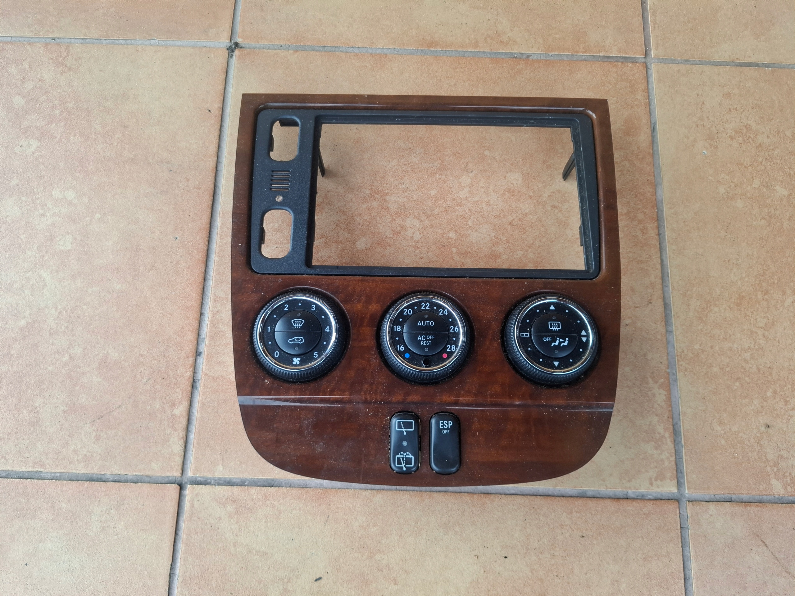 control panel MERCEDES ML W163 LIFT A1638204289