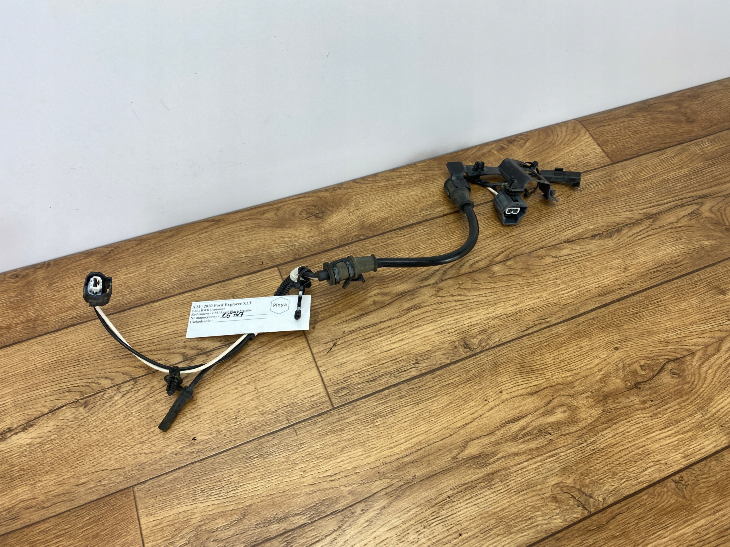 sensor ABS left rear part wiring of a caliper Ford Explorer MK6 2020+ USA