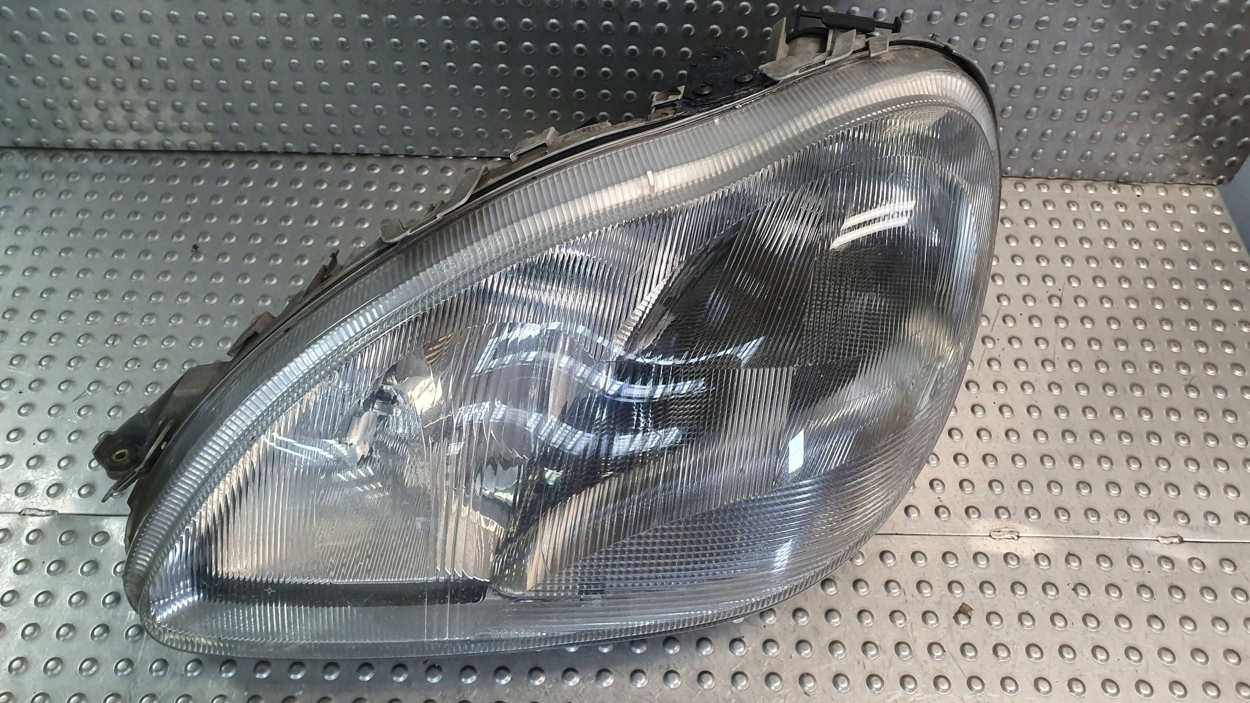 light front left MERCEDES S-KLASA W220 A2208200161 98