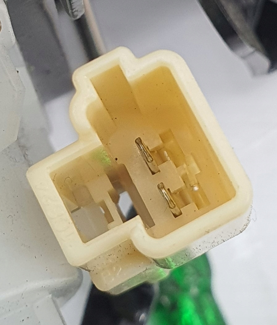 ремень безопасности перед mazda RX8