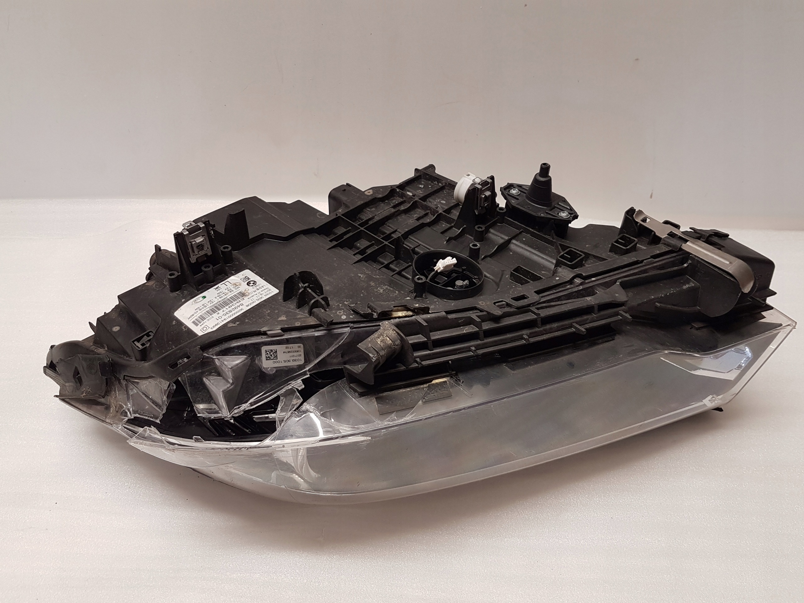 light front left BMW G30 G31 FULL LED 8492835