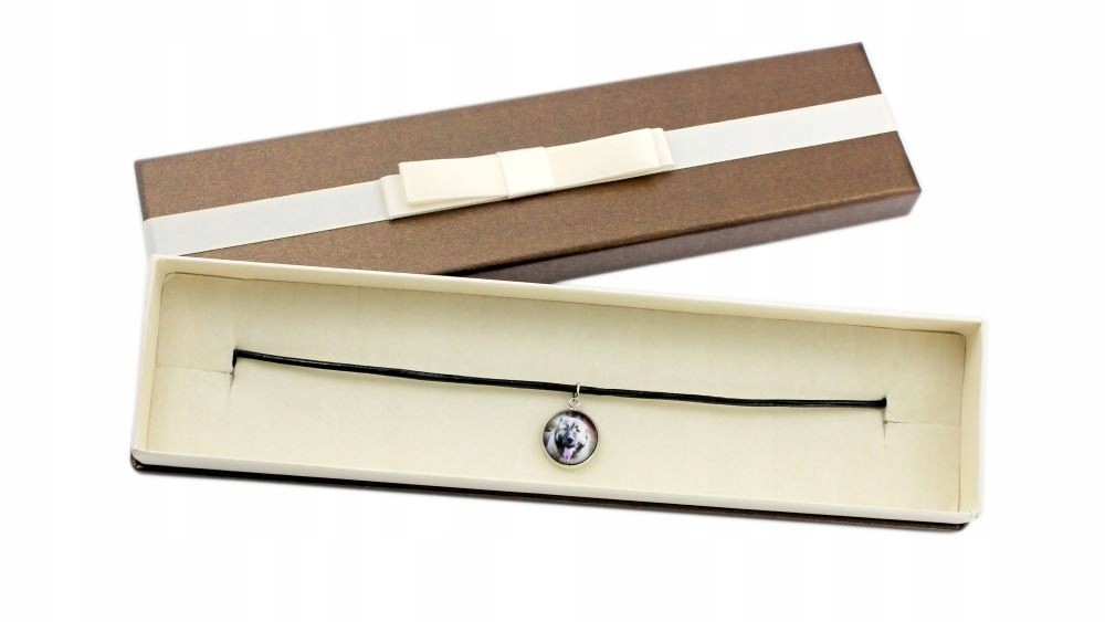 

Owczarek kaukaski Naszyjnik w pudełku, Twoje foto