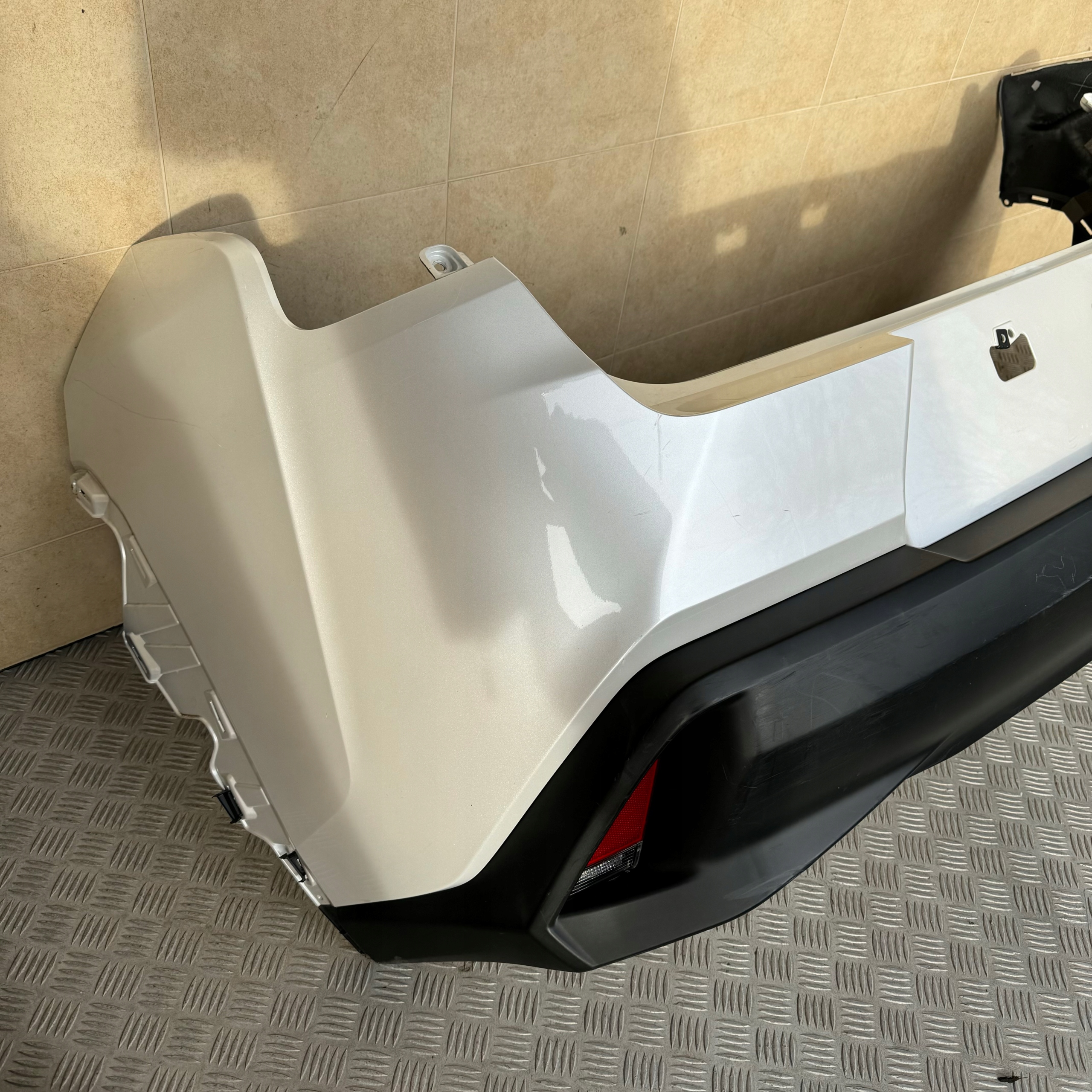 BUMPER REAR COMPLETE LEXUS UX 250H 2021 ROK