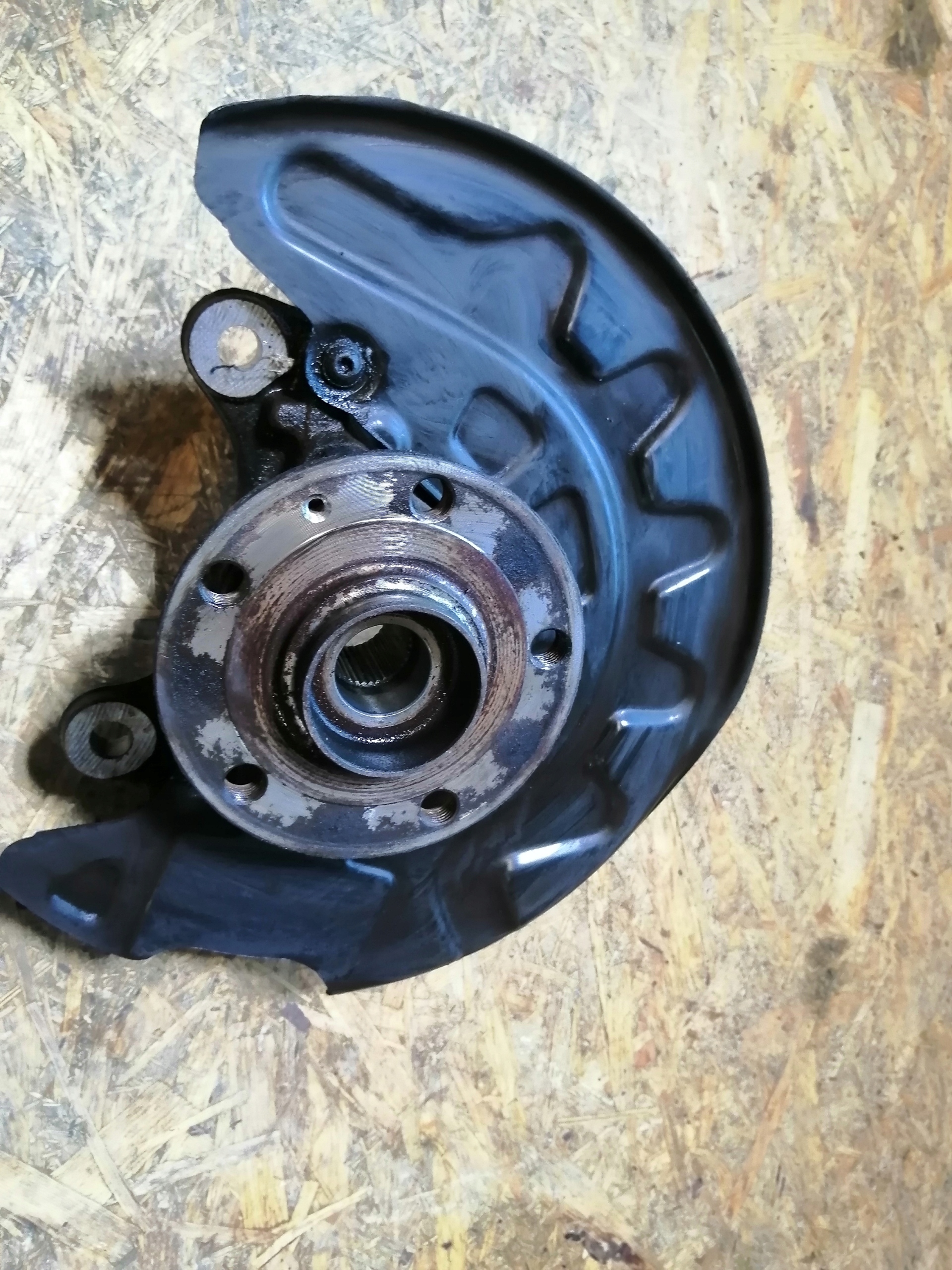 VW GOLF VII ПЕРЕДНИЙ ЛЕВЫЙ КРОССОВЕР 5Q0255A TDI