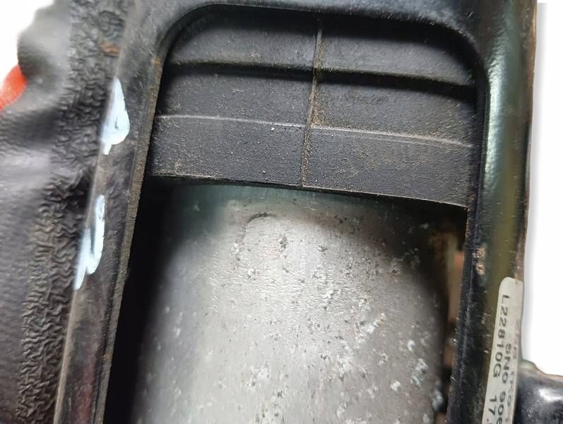 патрубок топливный насос A3 8P PASSAT YETI 2.0 tdi 1K0130307J
