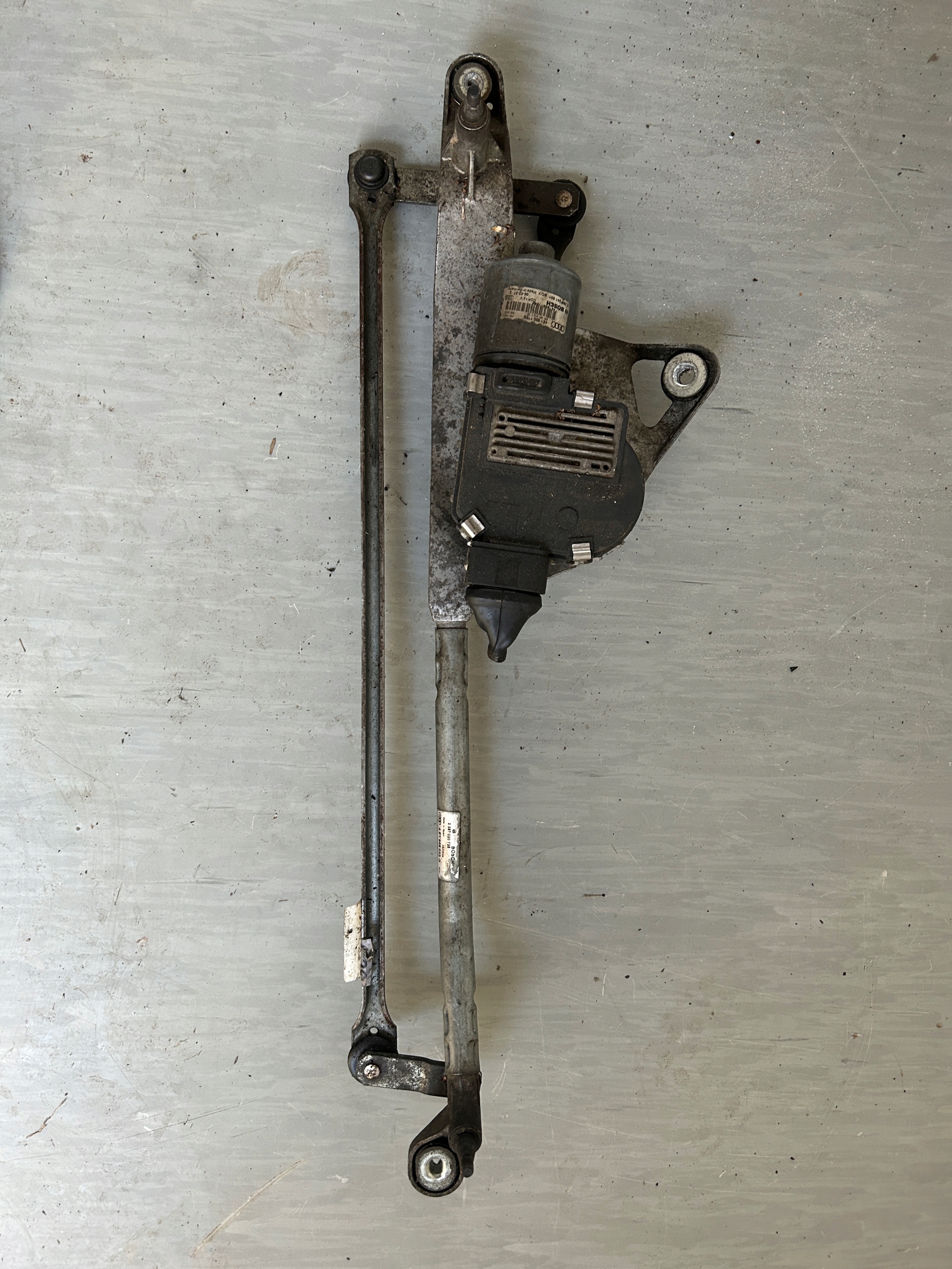 AUDI A8 D3 моторный механизм 4E1955023G