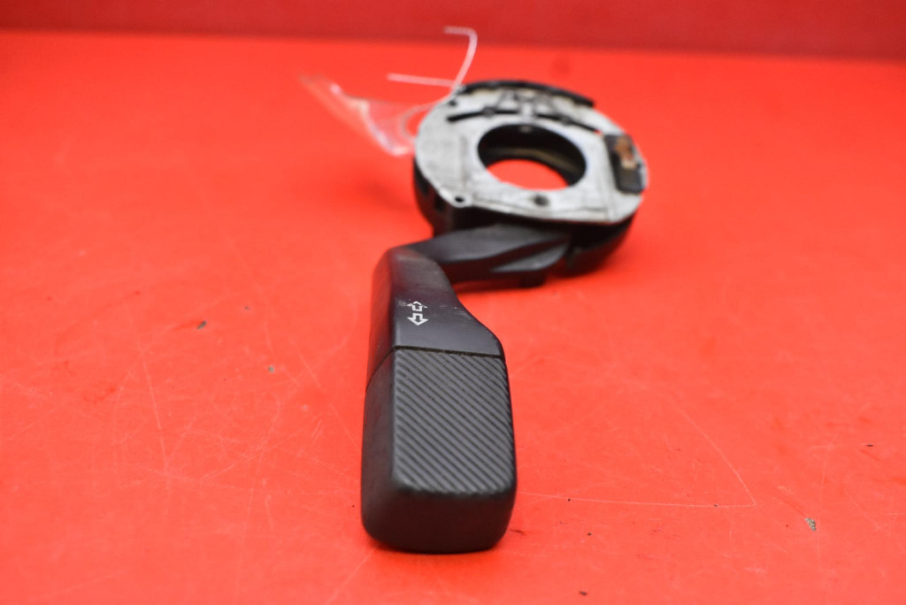 commodo bouton indicateurs de direction VW GOLF 2 II 83-92