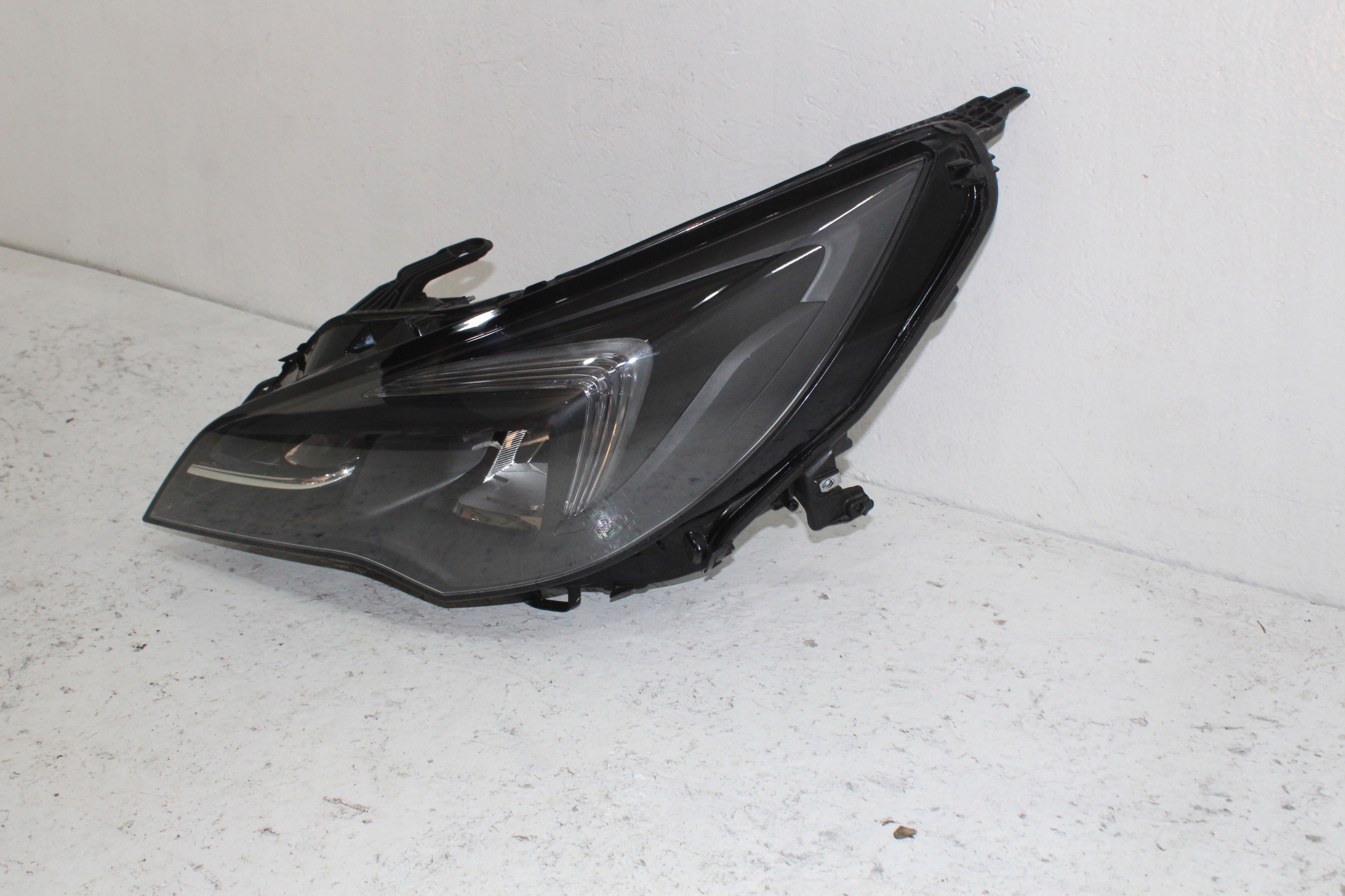 Opel Astra K V lift light Full Led left front 39195688
