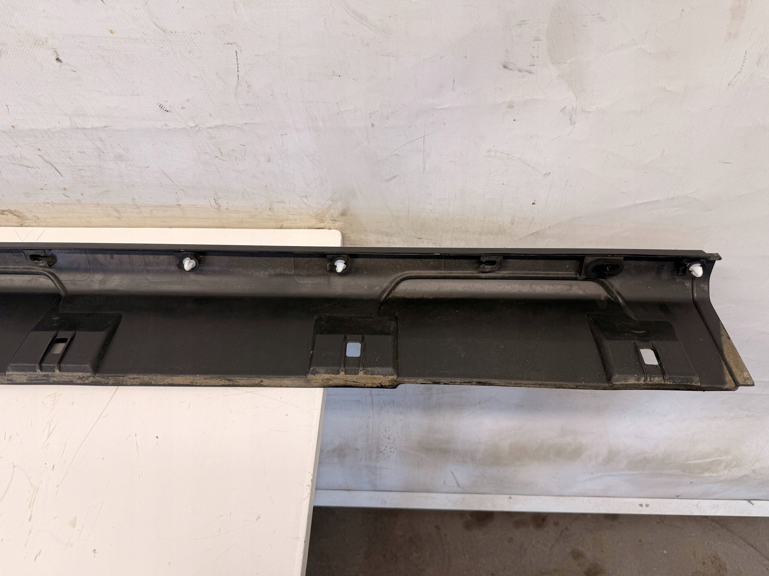 Sandero III moulding threshold left 764197469R