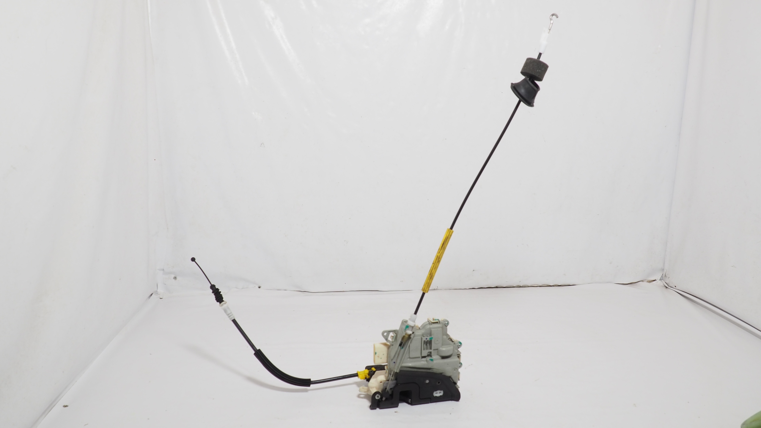 Audi A4 A5 Q3 Q5 lock door right front 8J1837016C