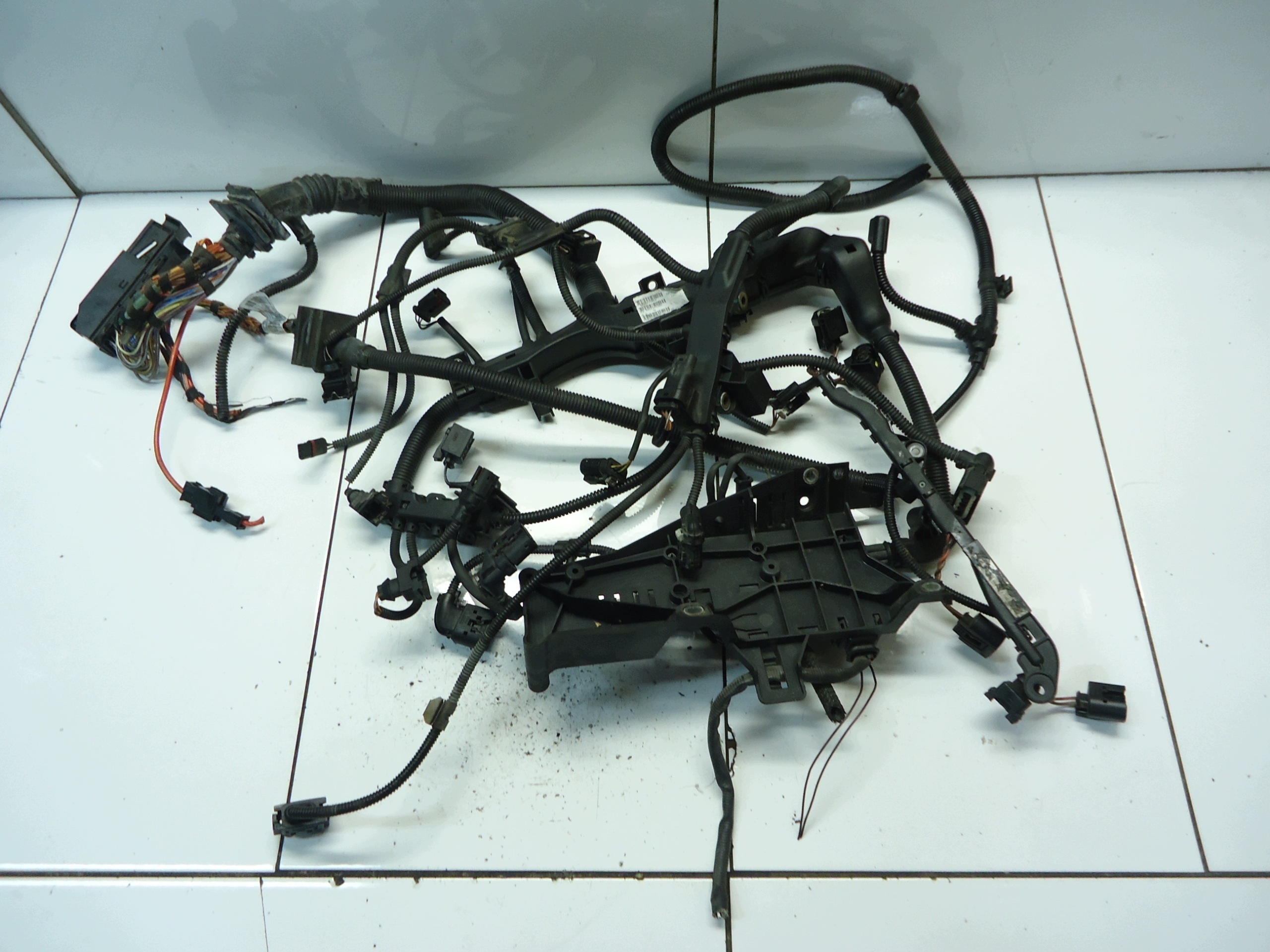 BMW 3 E90 2.0D N47D20 bundle motor wiring 8507213