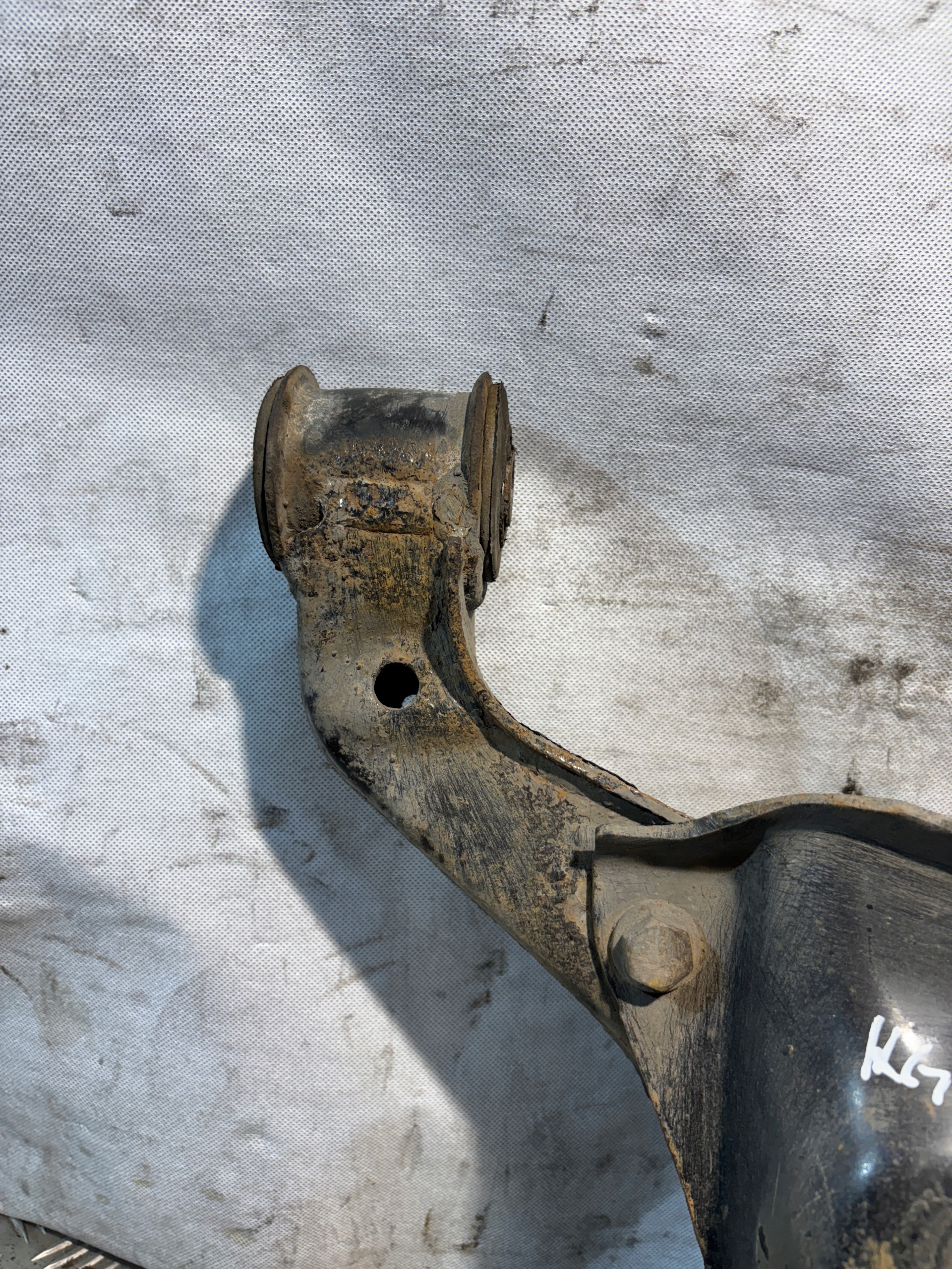 arm right front Volkswagen Crafter and 2,5TDI