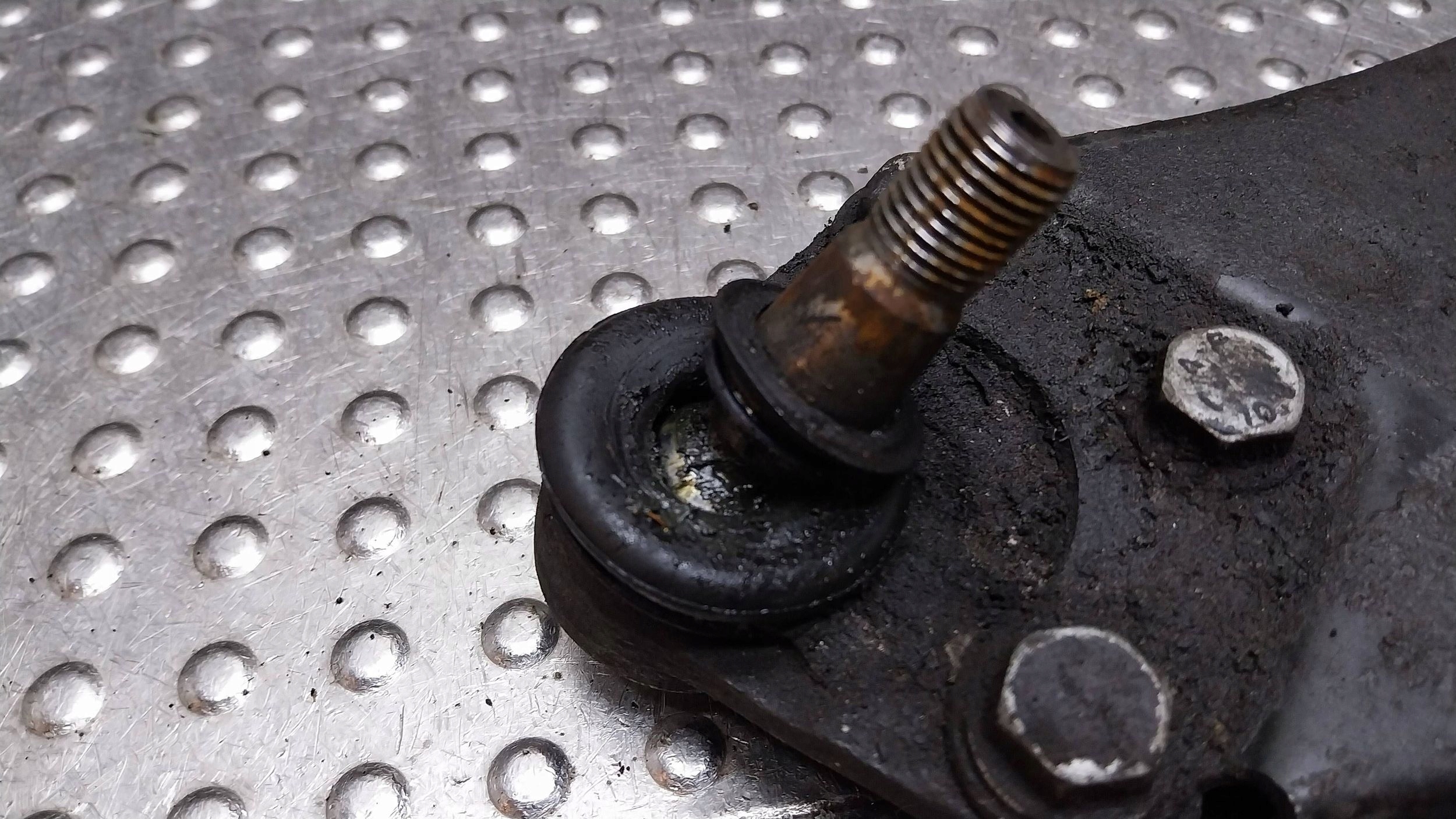 arm left front A1693300407 MERCEDES A KLASA W169 B KLASA W245