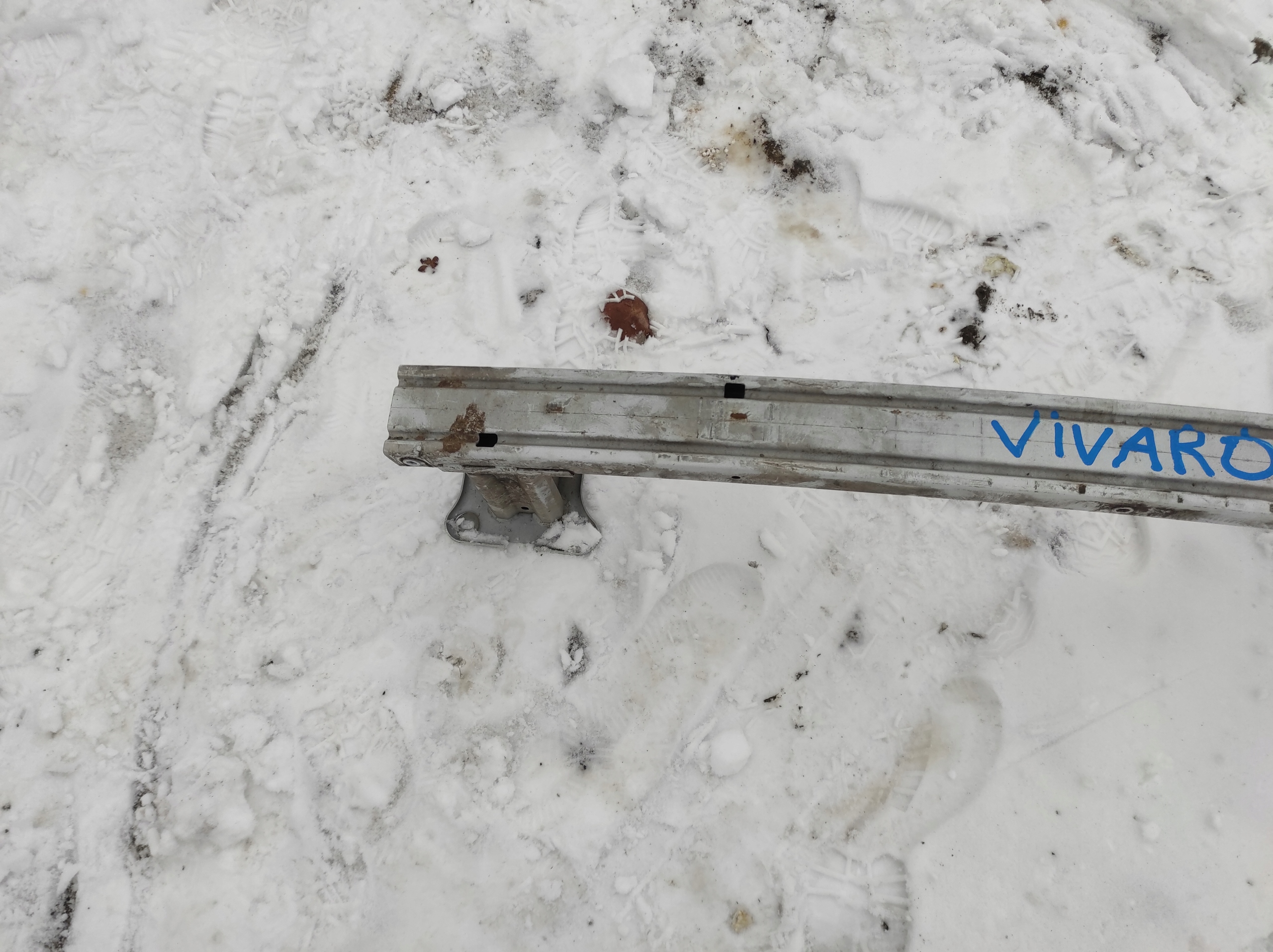 pillar bumper support of the front PEUGEOT VIVARO B front