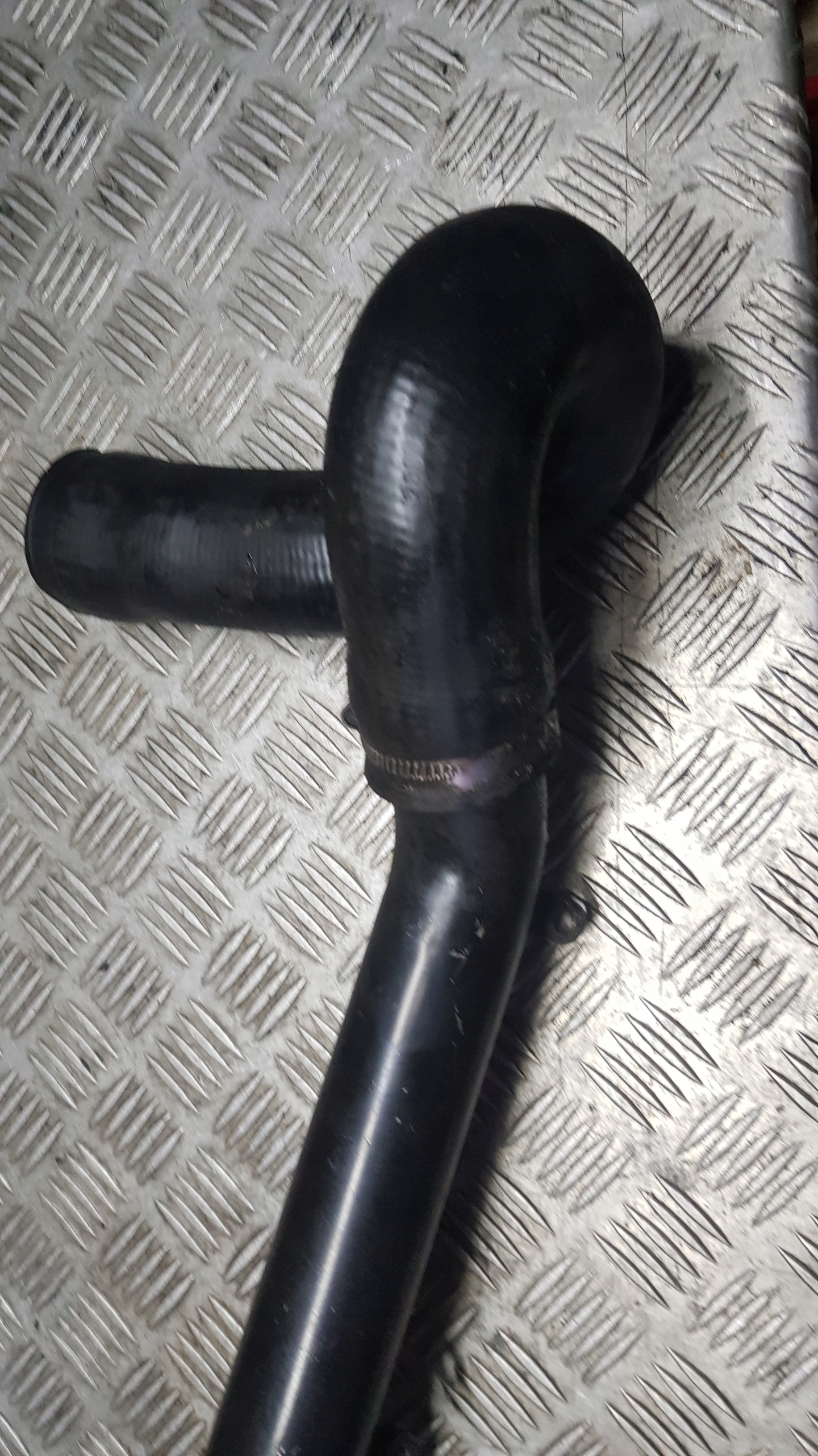 AUDI A4 B6 2.5 TDI pipe wiring tube 059145731F