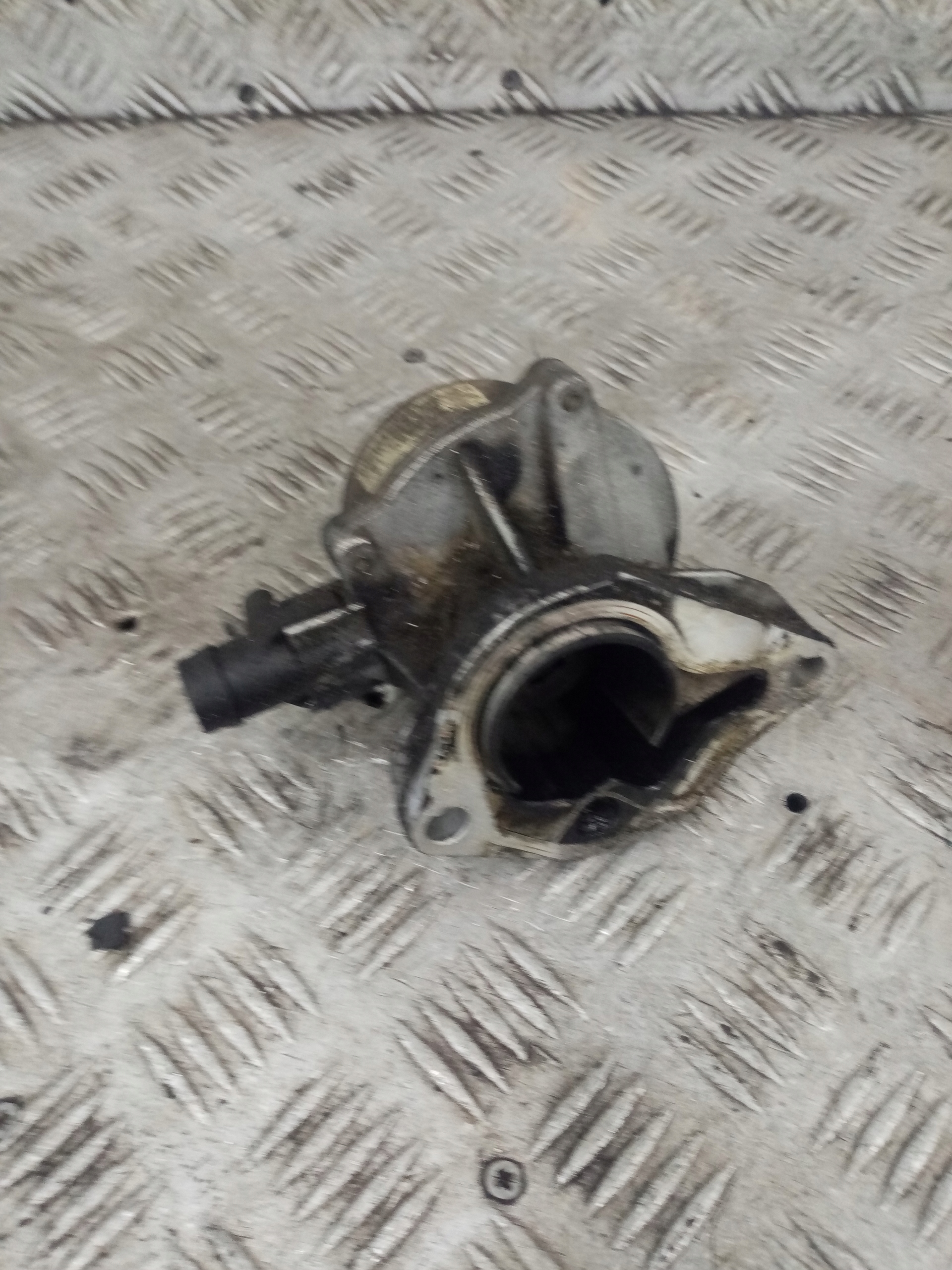 Pompa VACUM VAKUM RENAULT SCENIC 2 1.5 DCI 8200441204