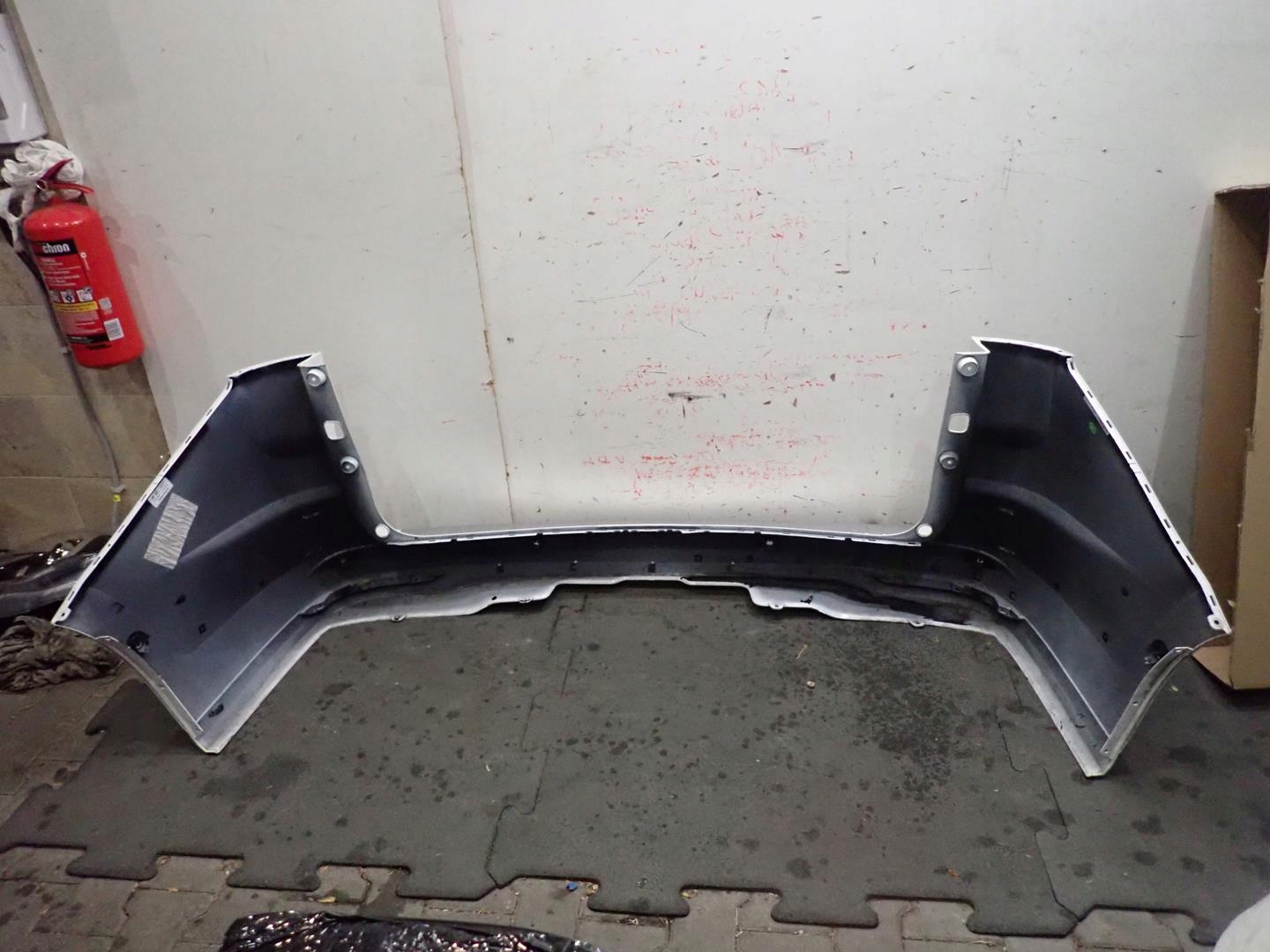 lökhárító hátsó hátsó VW T7 2021- 7T0807421