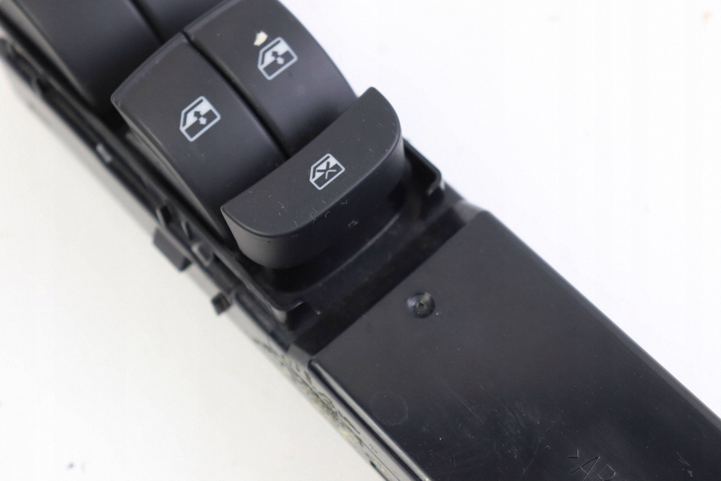 SAAB 9-3 93 II PANEL window control switch left front 12772023 12772024 EUROPA
