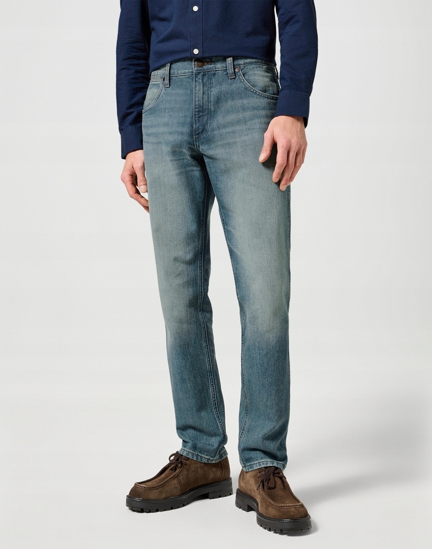 Wrangler Greensboro Regular Straight Sage Wash 112357417 W32 L34