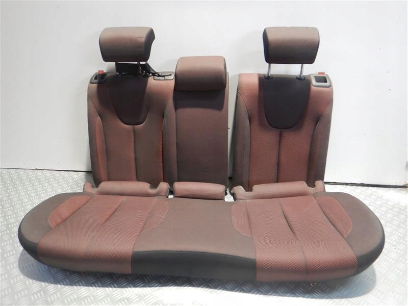 Сидіння задня Seat Leon II 2005-2012 ЧЕРВОНИЙ