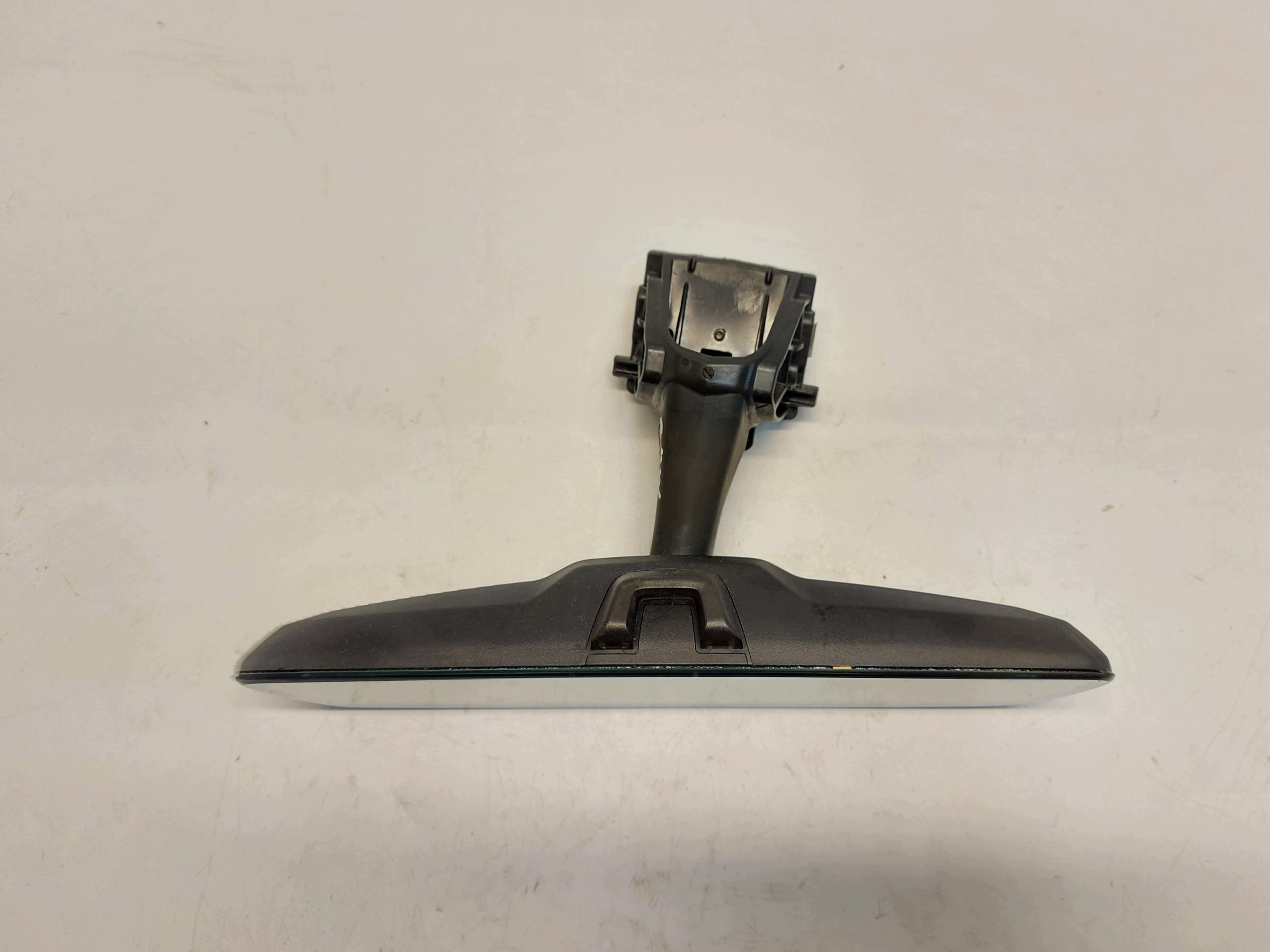 BMW iX i20 2023, Xdrive50 mirror inner reversely