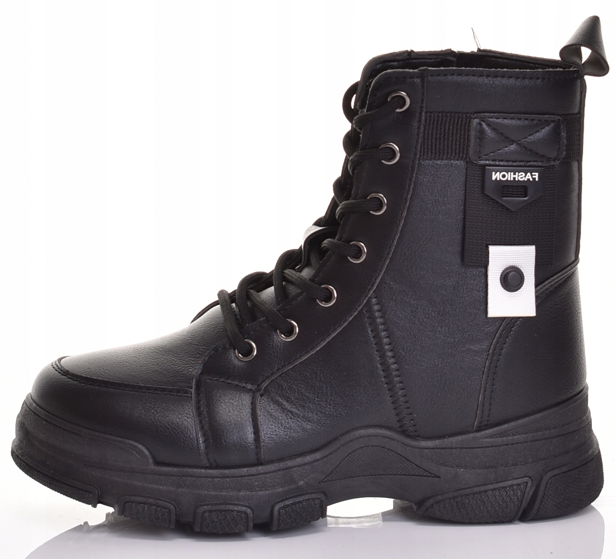 SKÓRZANE DAMSKIE GLANY PŁASKIE SZNUROWANE