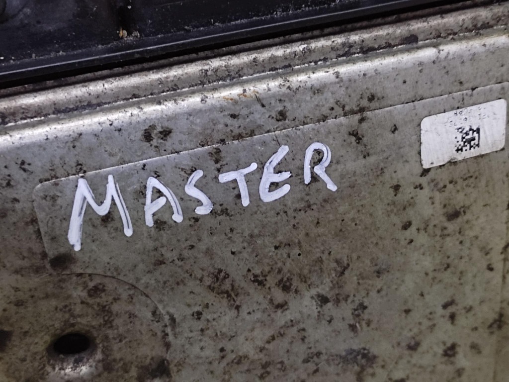RENAULT MASTER bedienteil des motors 0281013363