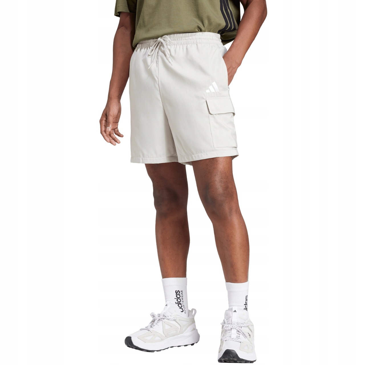 Kraťasy adidas Essentials Small Logo Cargo Chelsea bílé L