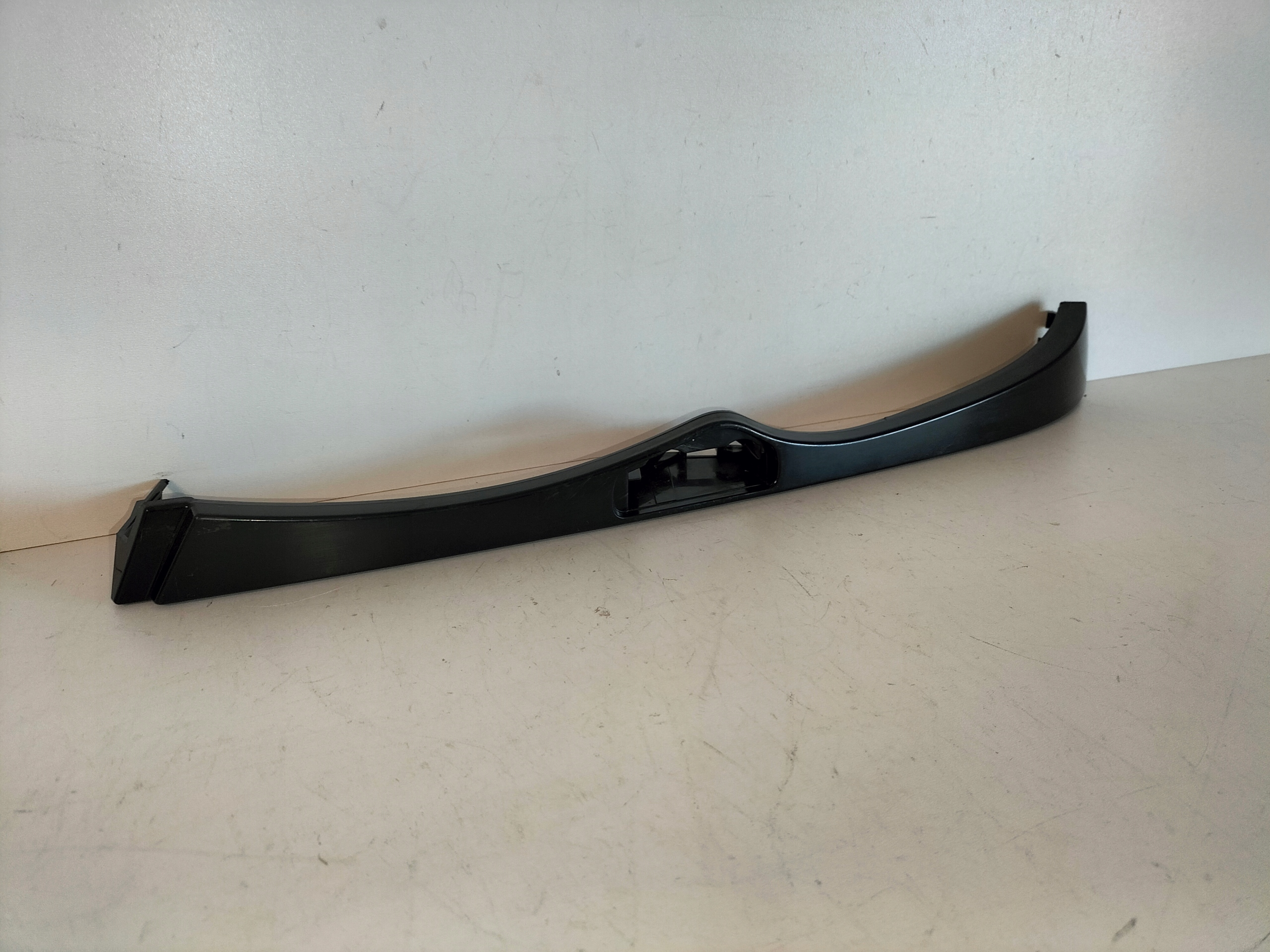 moulding below lampe reflektor front left BMW 3 E46 LIFT 01