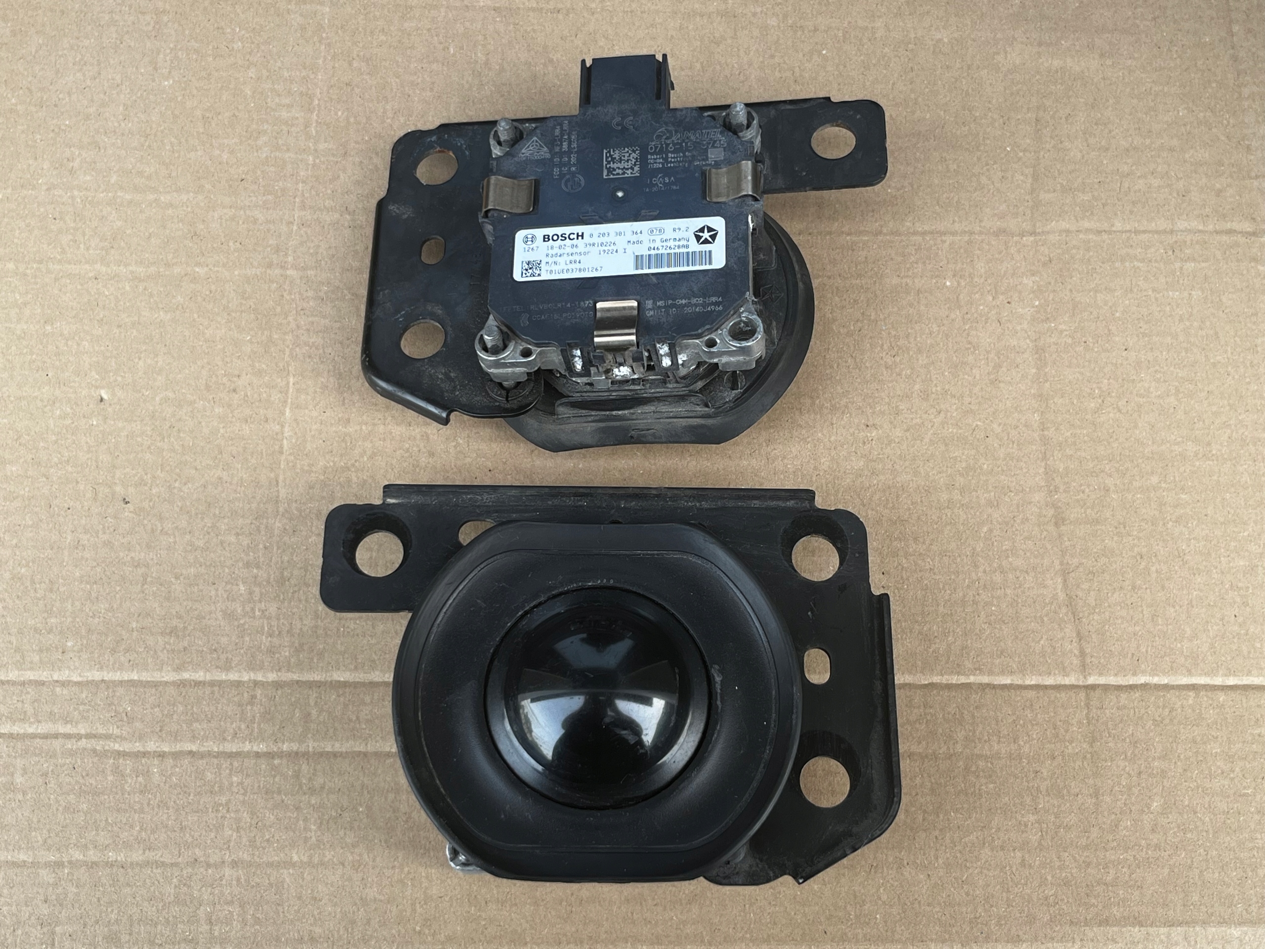 Radar Distronic Jeep Grand Cherokee WK2 04672628AB