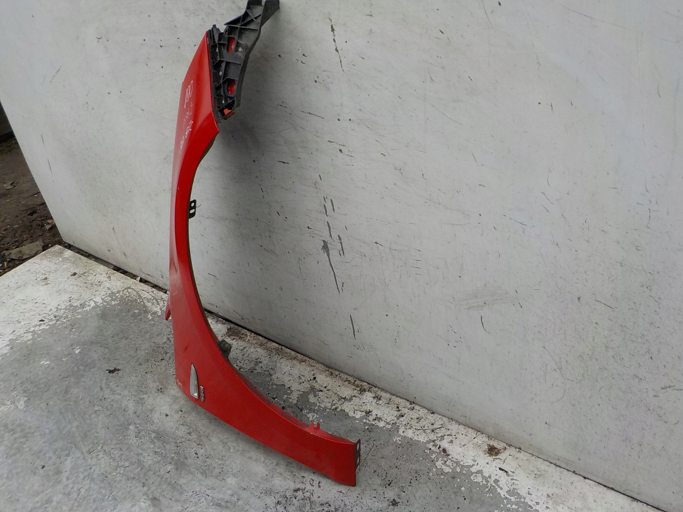 100 OPEL ASTRA J IV BŁOTNIK PRAWY PRZÓD PRZEDNI Typ samochodu Samochody osobowe