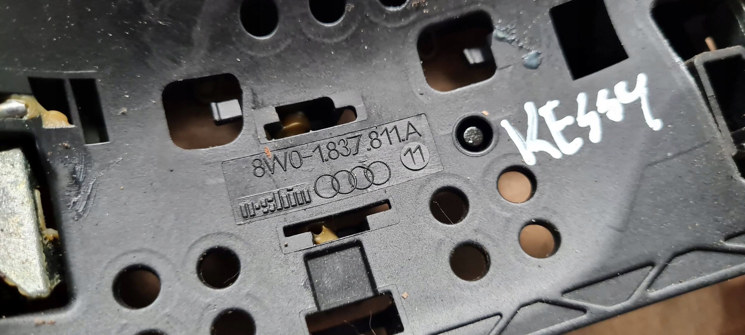 S4 B9 8W A4 handle door left left rear part below sensor KESSY LY9T A5 8W S5