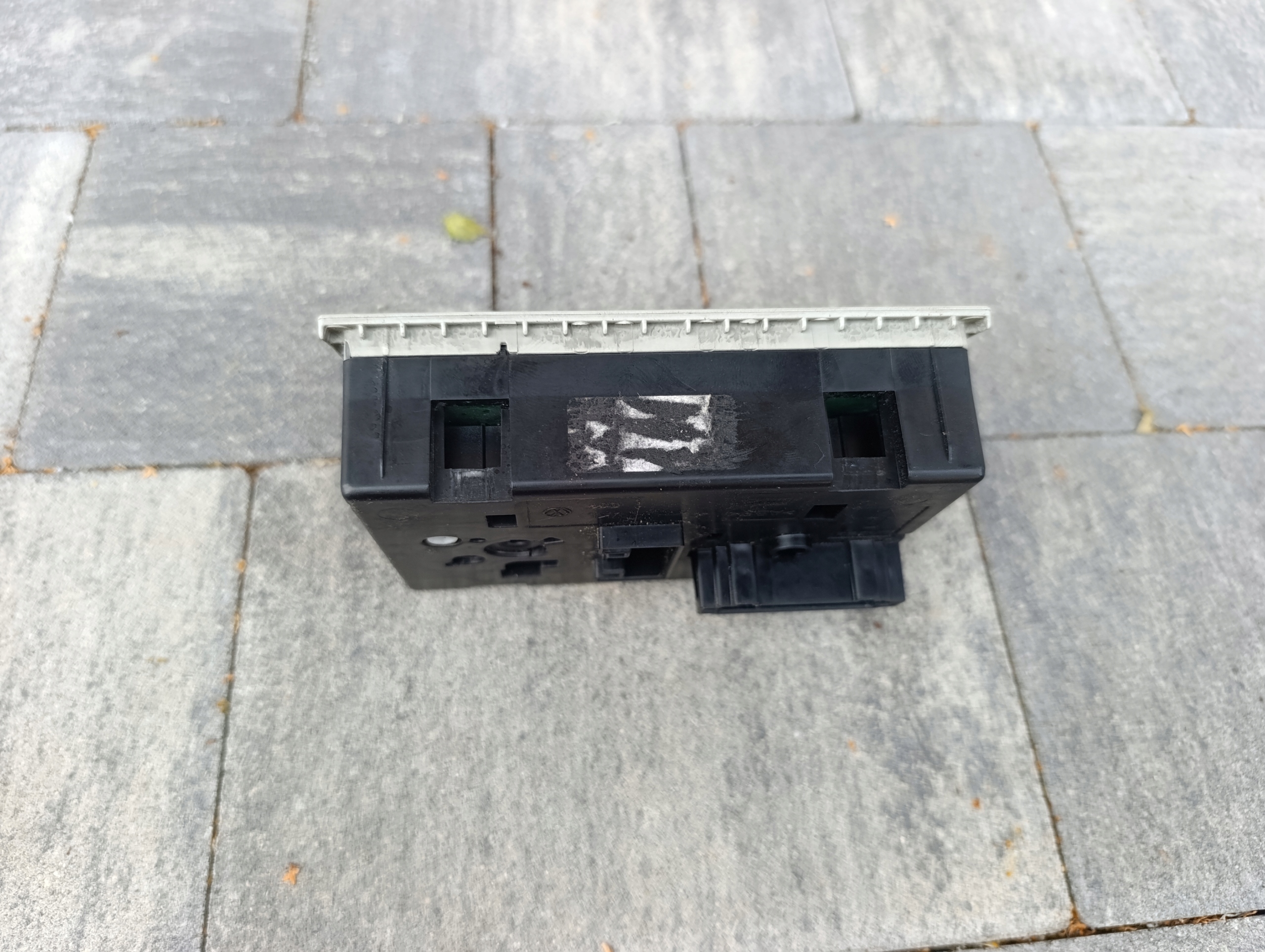 VW T5 control panel of the air conditioning rear part