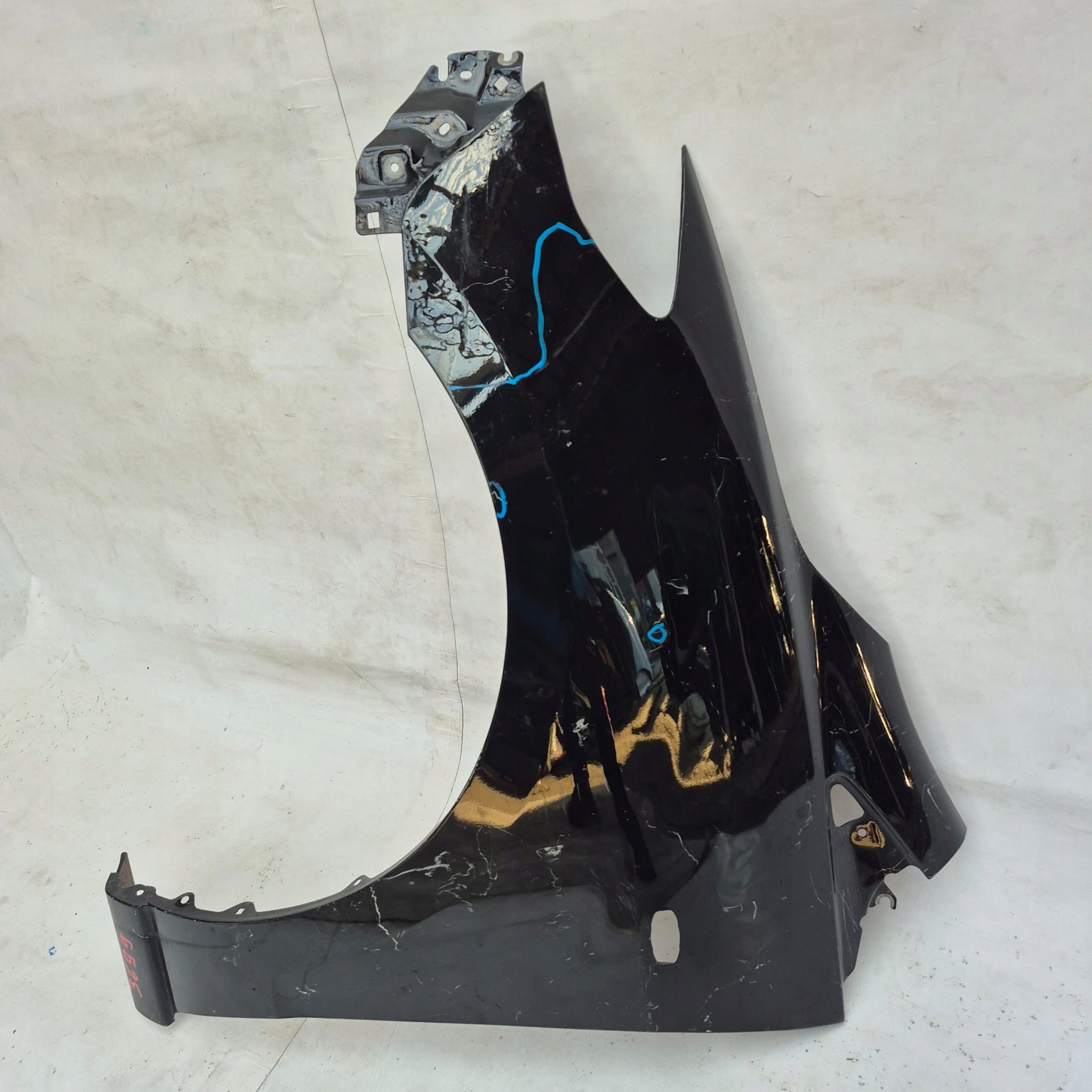 MAZDA 5 and CR 05r. -> fender left front front