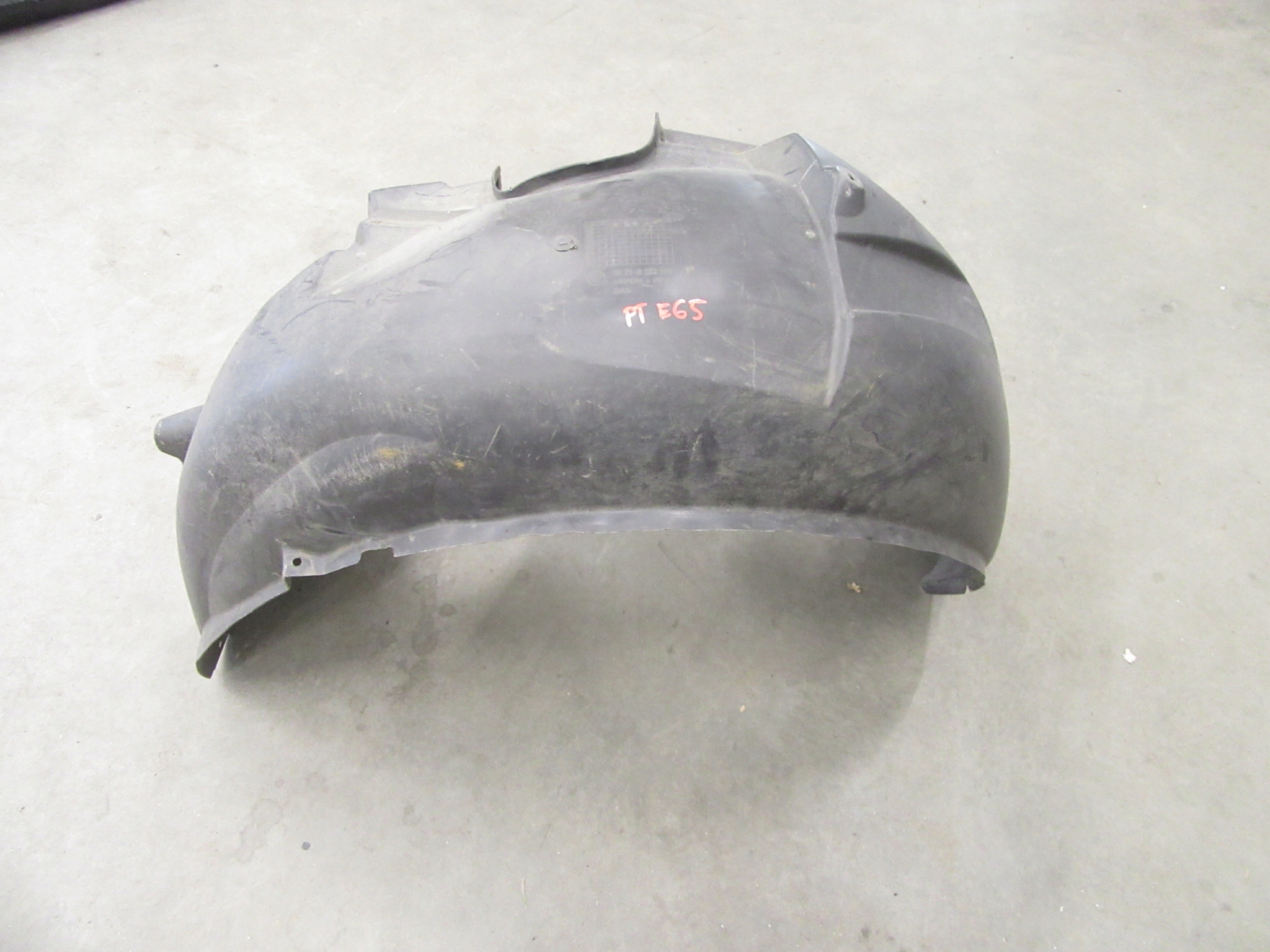 mudguard right right rear part BMW e65 e66 2001r.- 2004r.