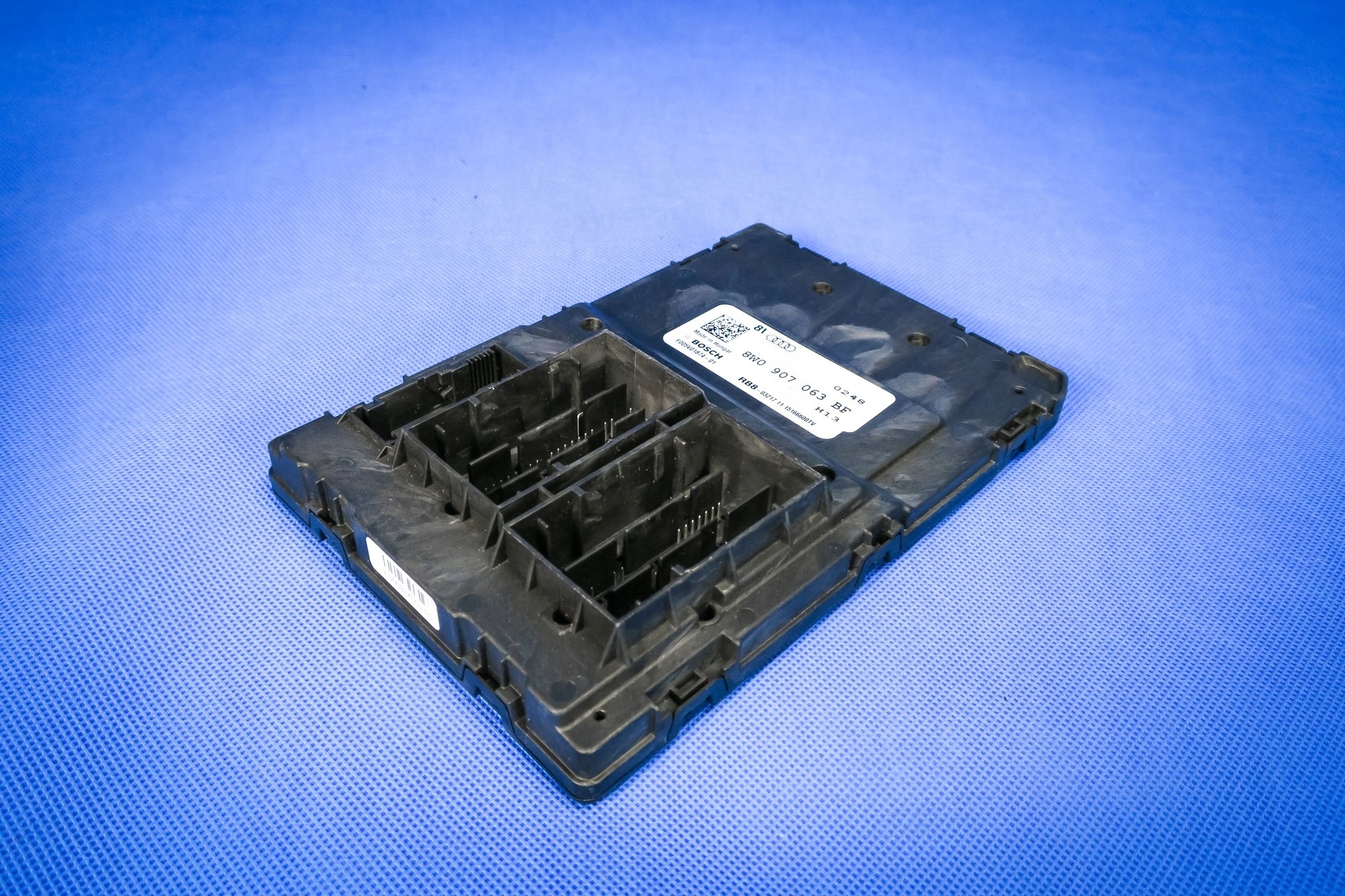 control unit Bordnetz Audi A4 A5 8W Q7 4M 8W0907063BF