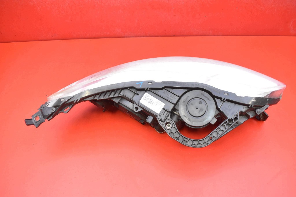 REFLEKTOR left light front EU 9672694180 CITROEN C5 II X7 III 08-17